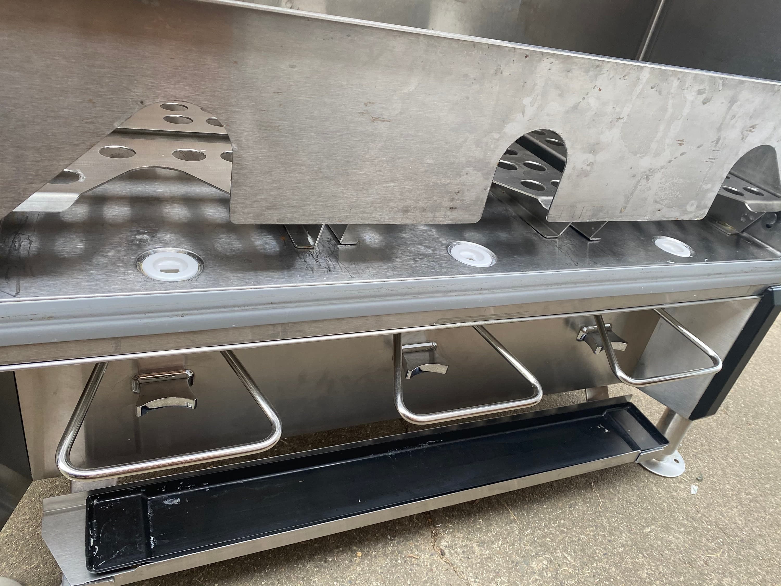 Silver King SKMAJ3 3 Valve refrigerator commercial milk dispenser 4 available - Thumbnail 8