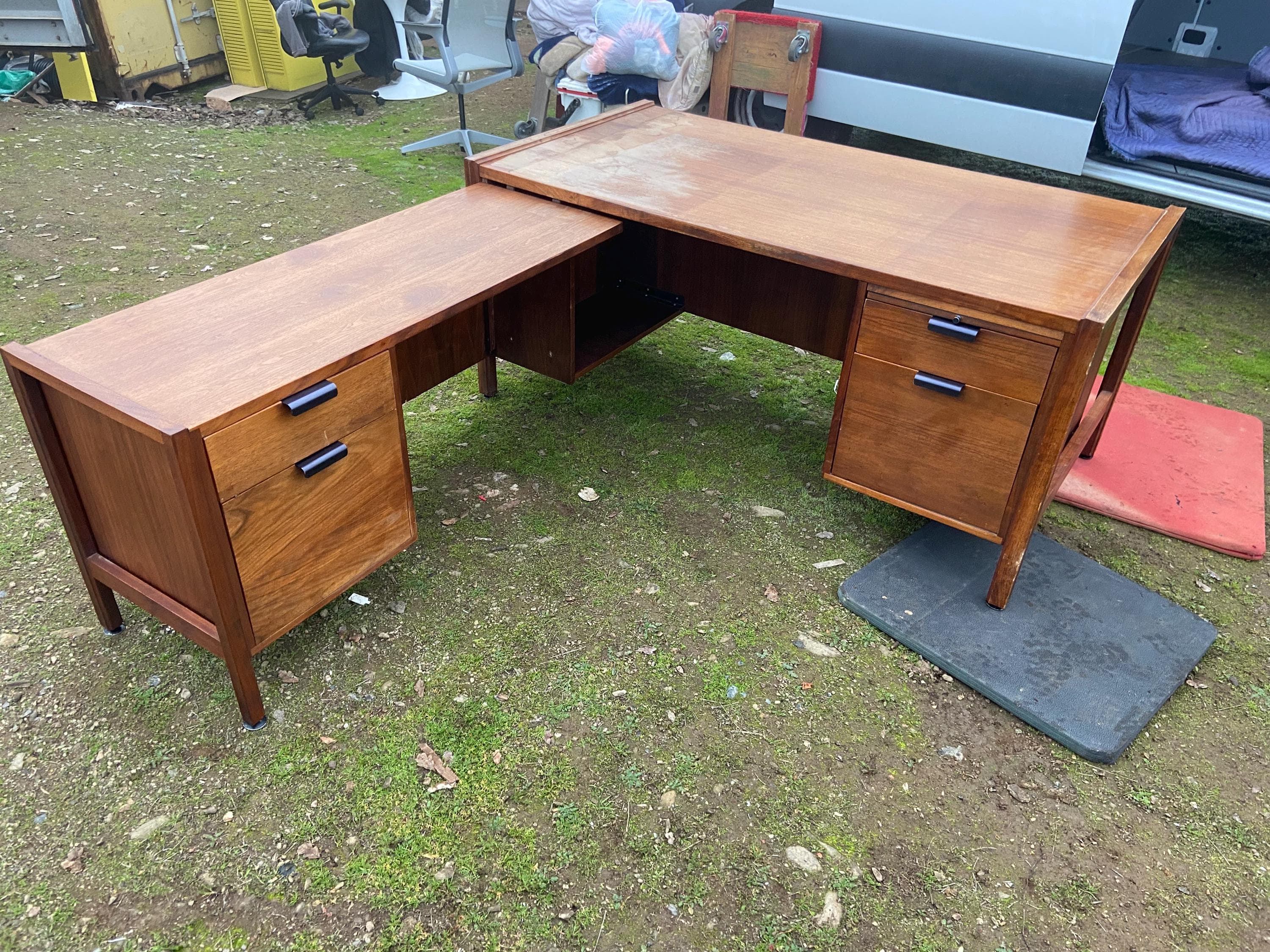 vintage mid century modern walnut corner desk surface top needs refinishing - Thumbnail 2