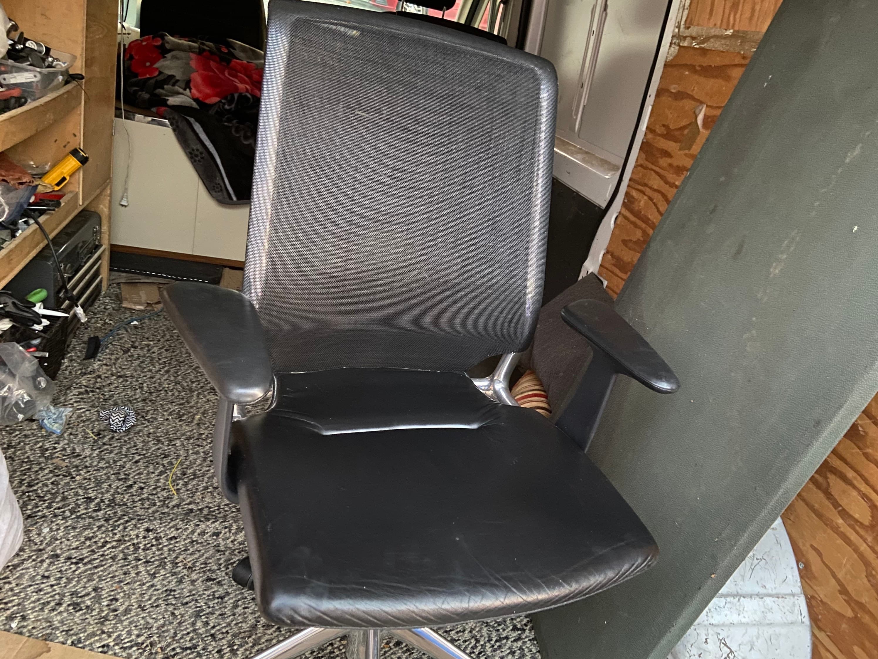 Vintage modern vitra meda chair by Alberto meda - Thumbnail 10