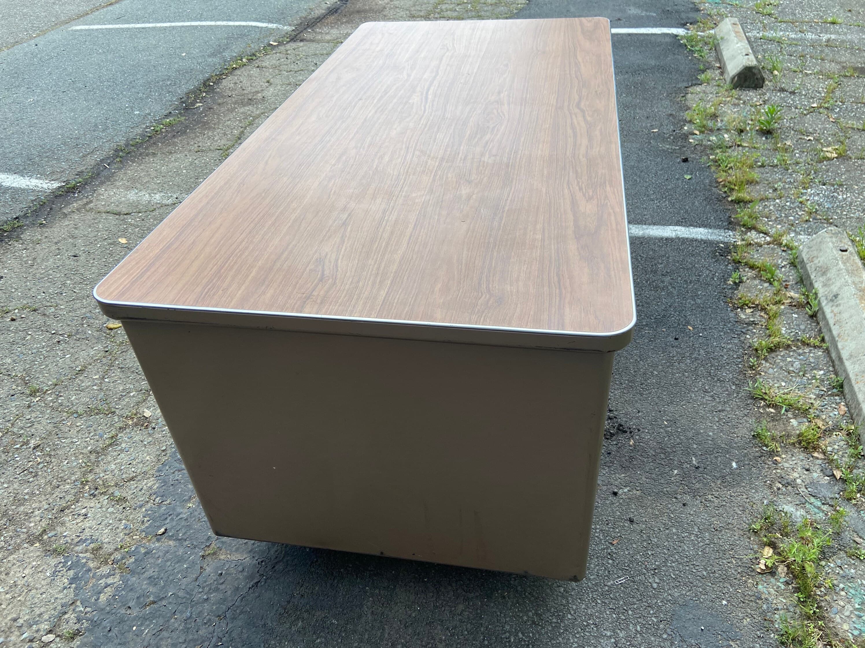 Steelcase vintage mid century modern metal tanker desk - Thumbnail 4