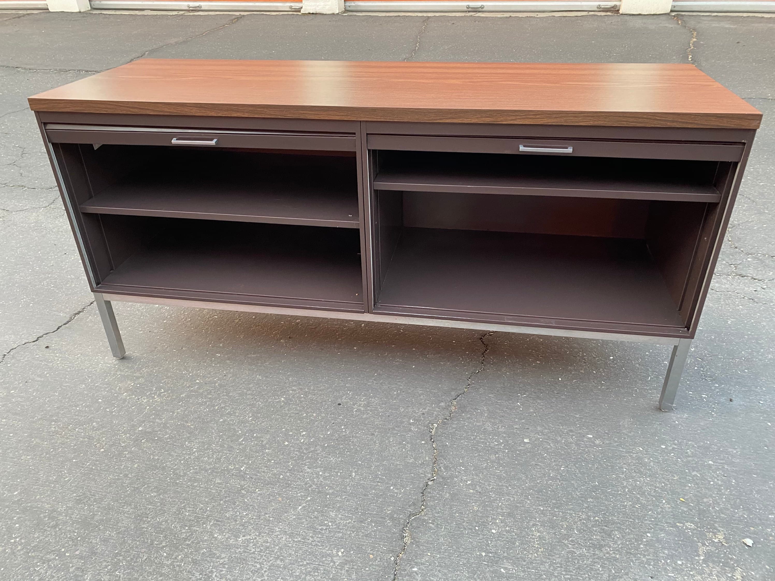 Vintage steelcase mid century modern credenza - Thumbnail 6