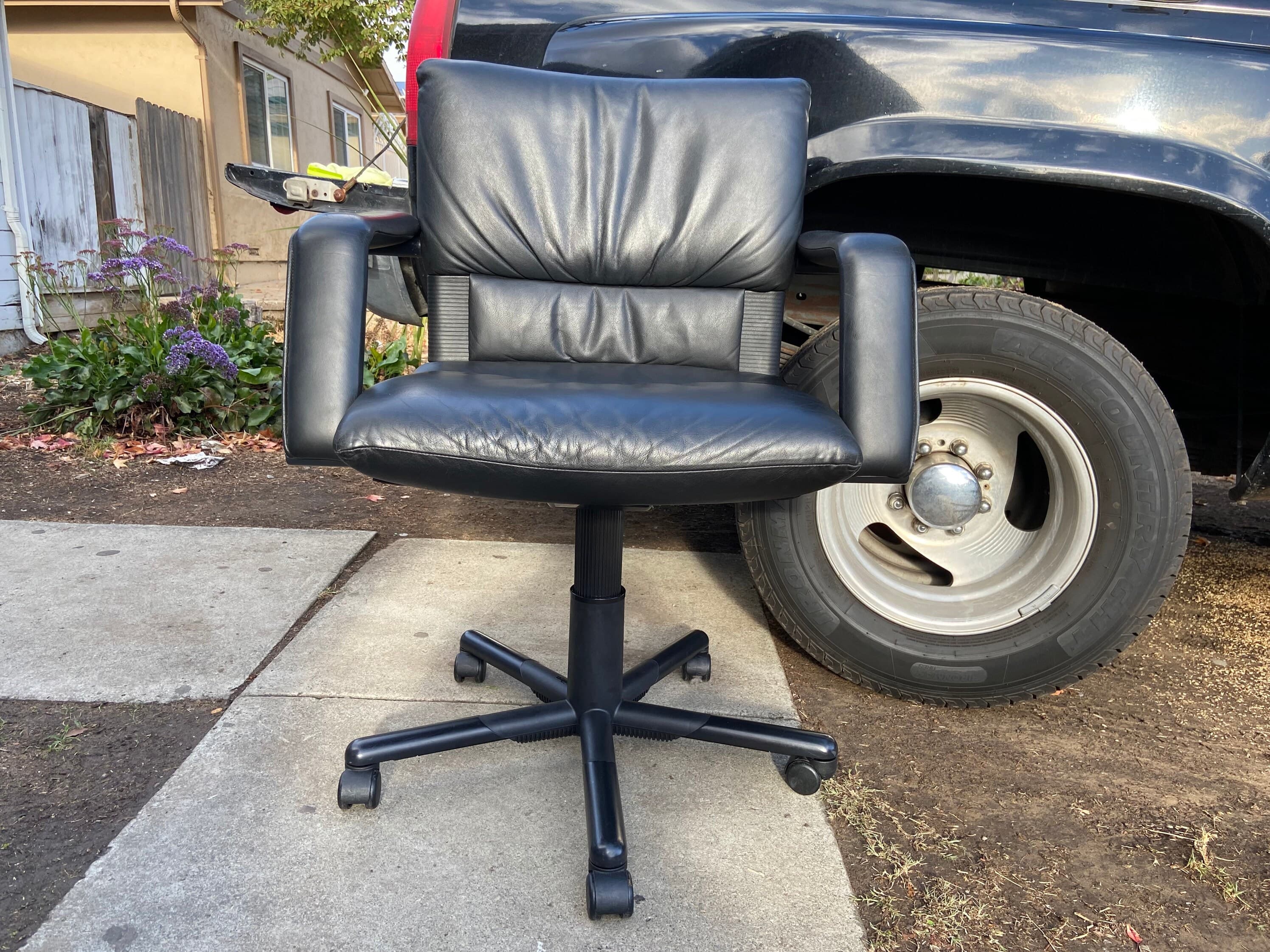 1 Mario Bellini vintage leather swivel desk chairs for vitra 8 available - Thumbnail 8