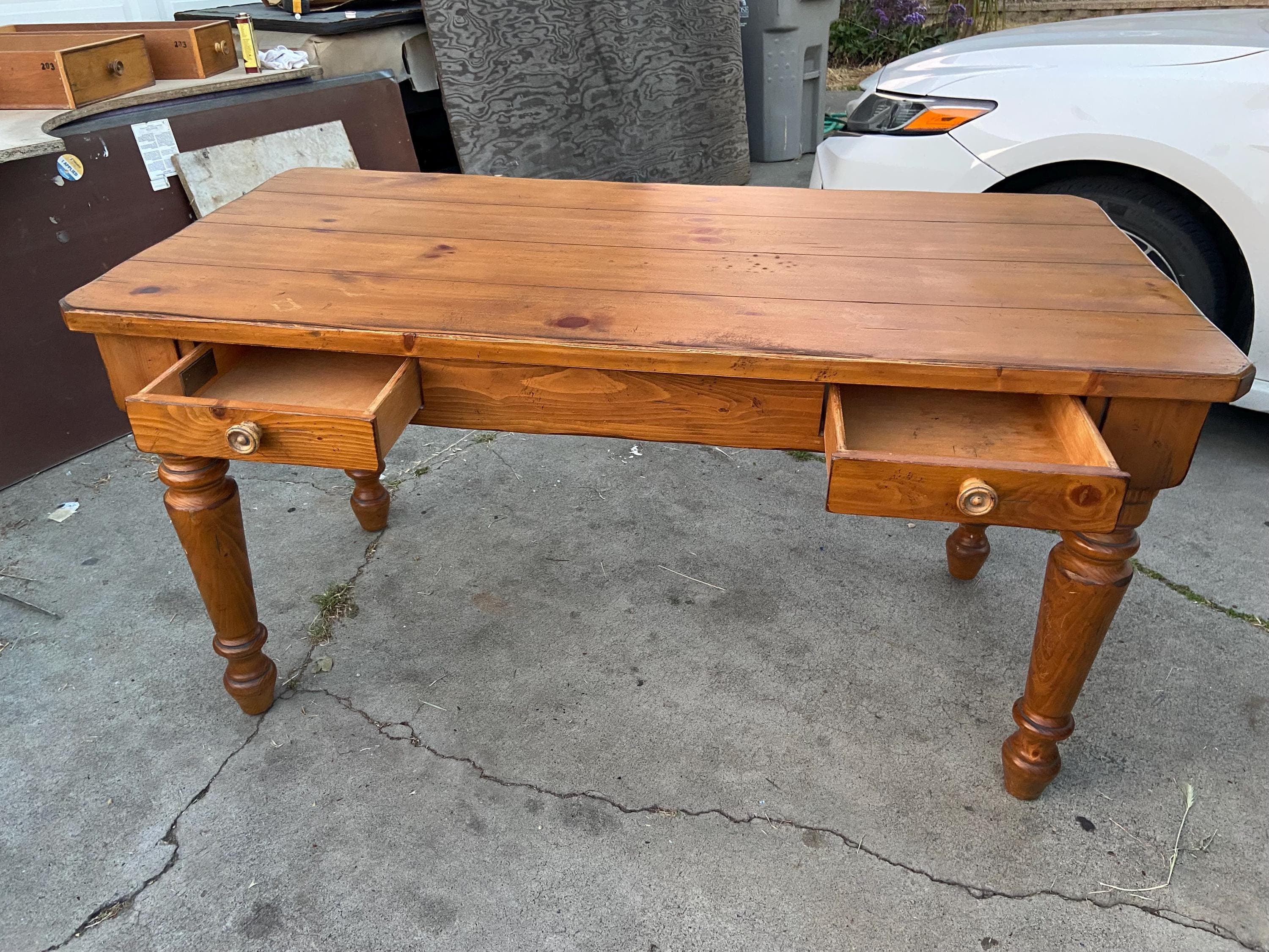 Drexel vintage farmhouse desk table with drawers - Thumbnail 9