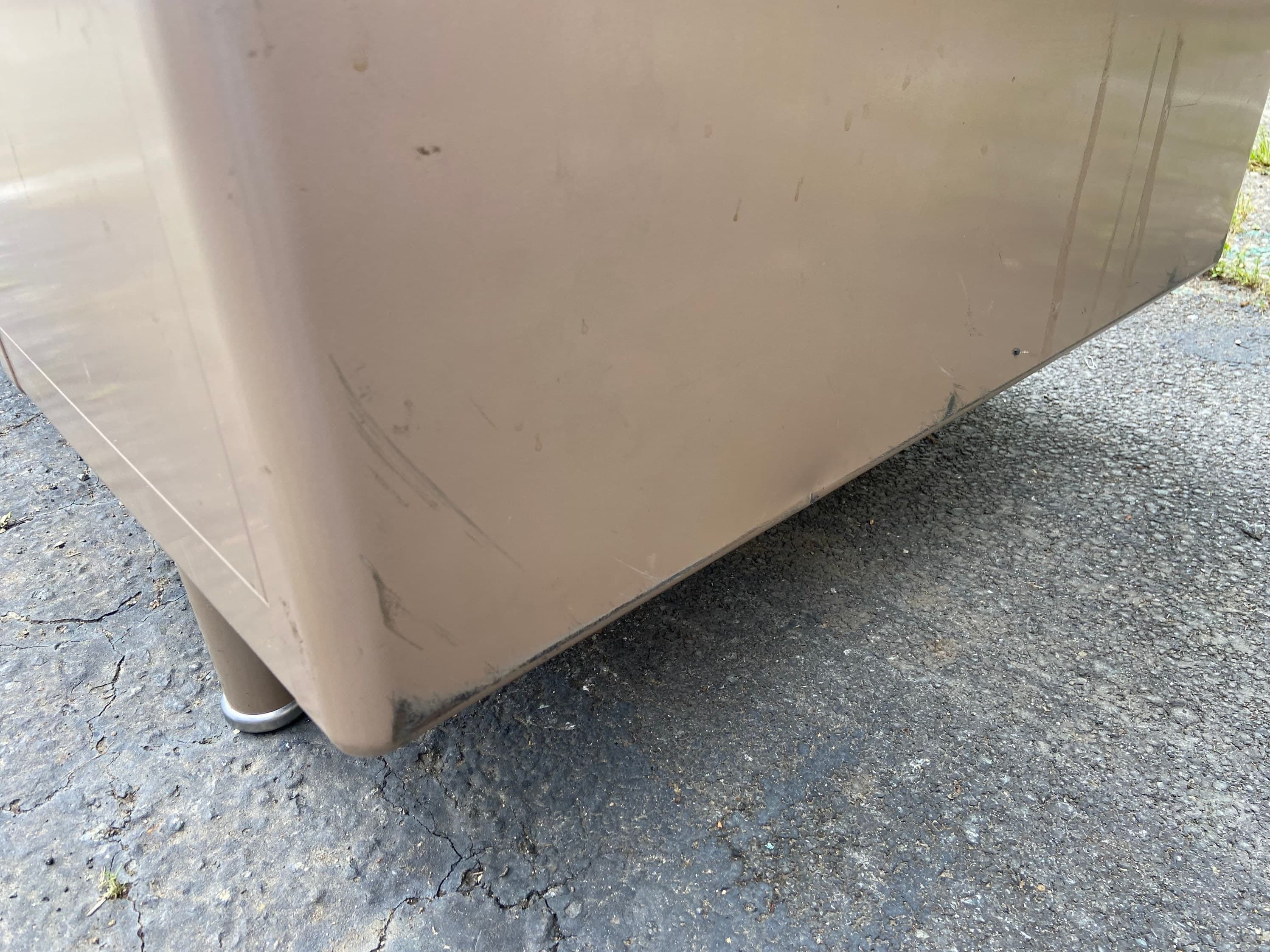 Steelcase vintage mid century modern metal tanker desk - Thumbnail 9