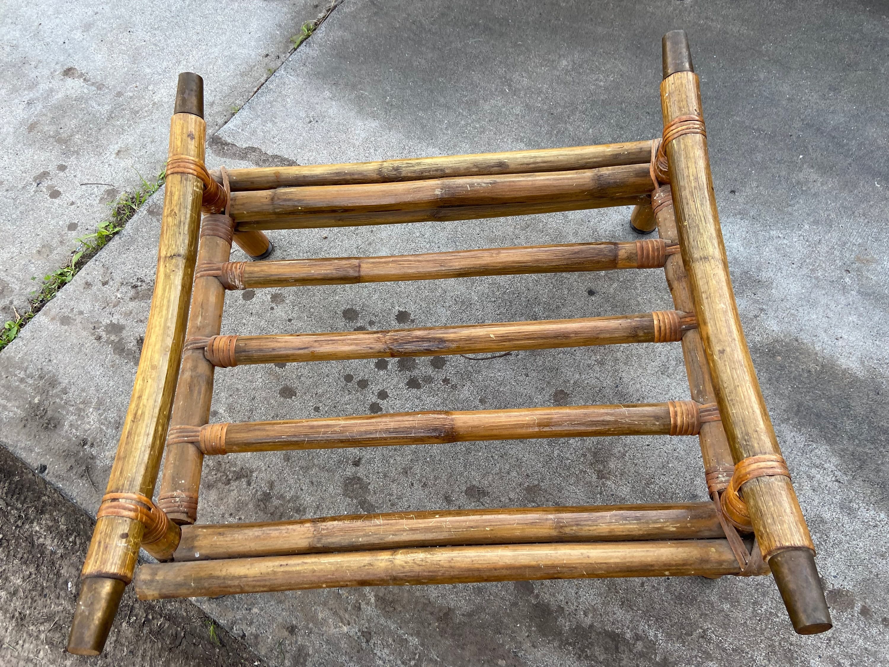 Vintage bamboo rattan sofa frame set no cushions - Thumbnail 9