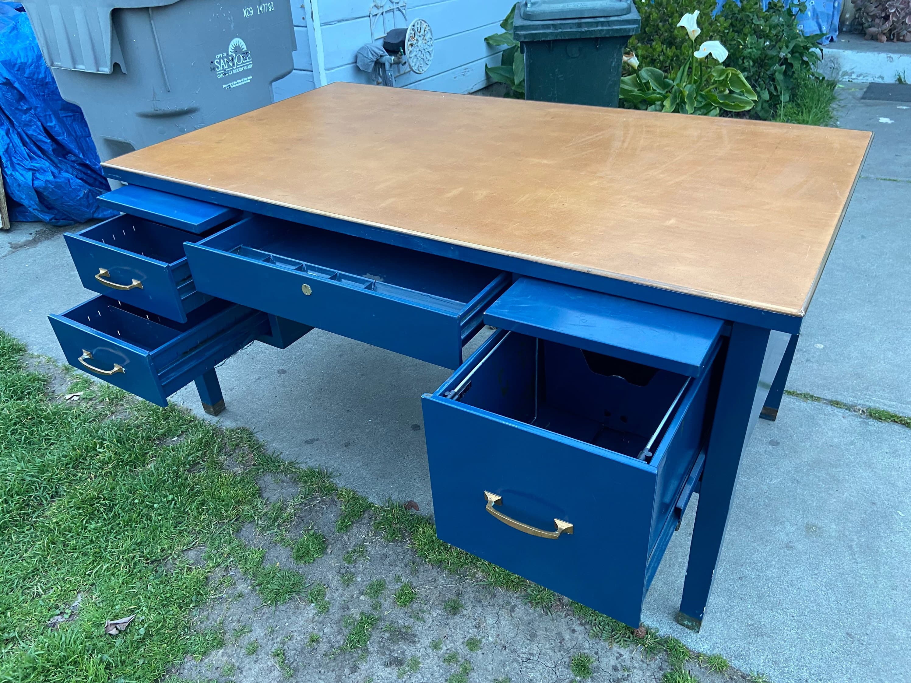 Antique tiger oak roll top metal tanker desk - Thumbnail 5