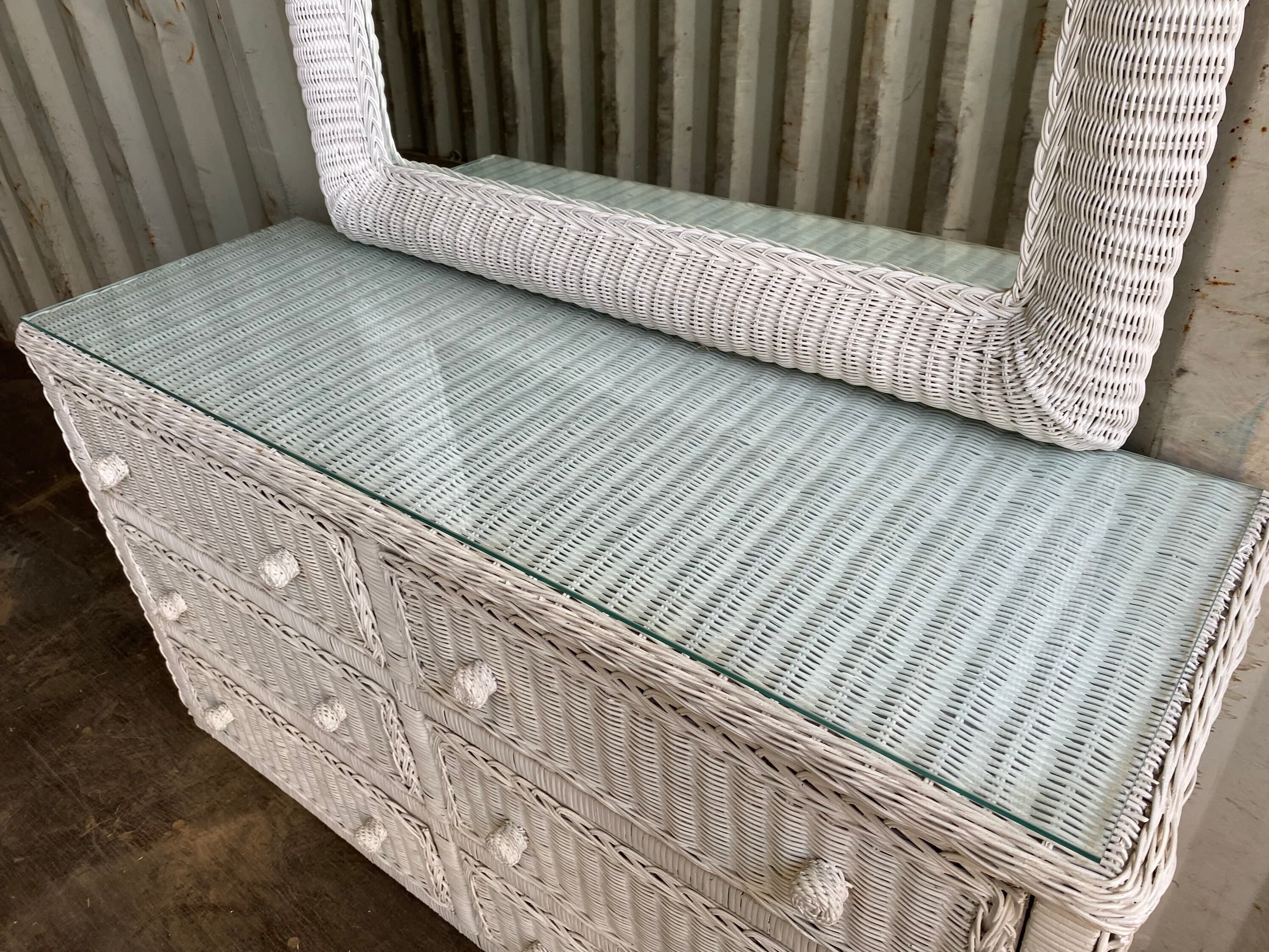 Vintage wicker dresser set - Thumbnail 7