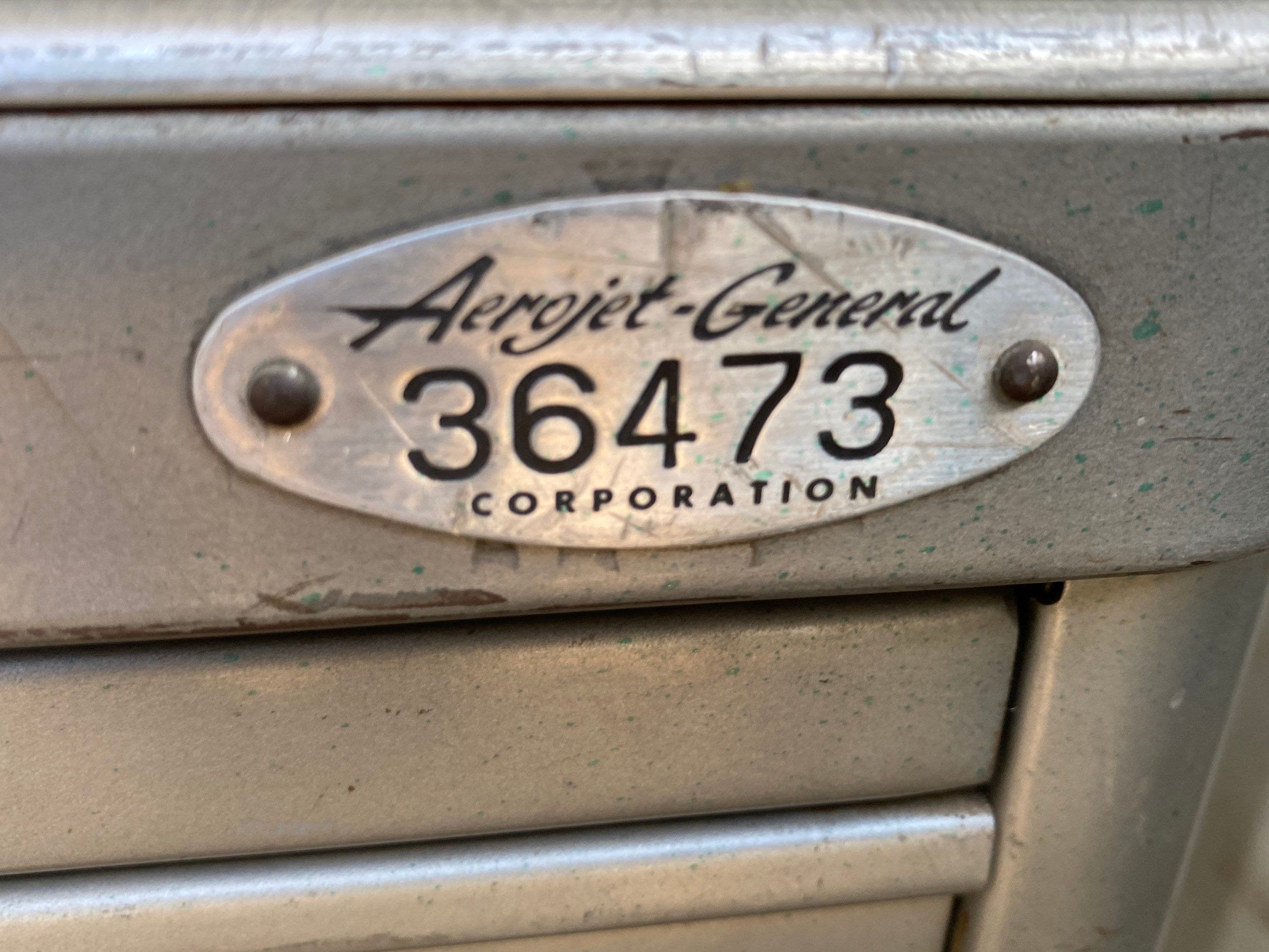 Vintage metal tanker desk set and chair - Thumbnail 10