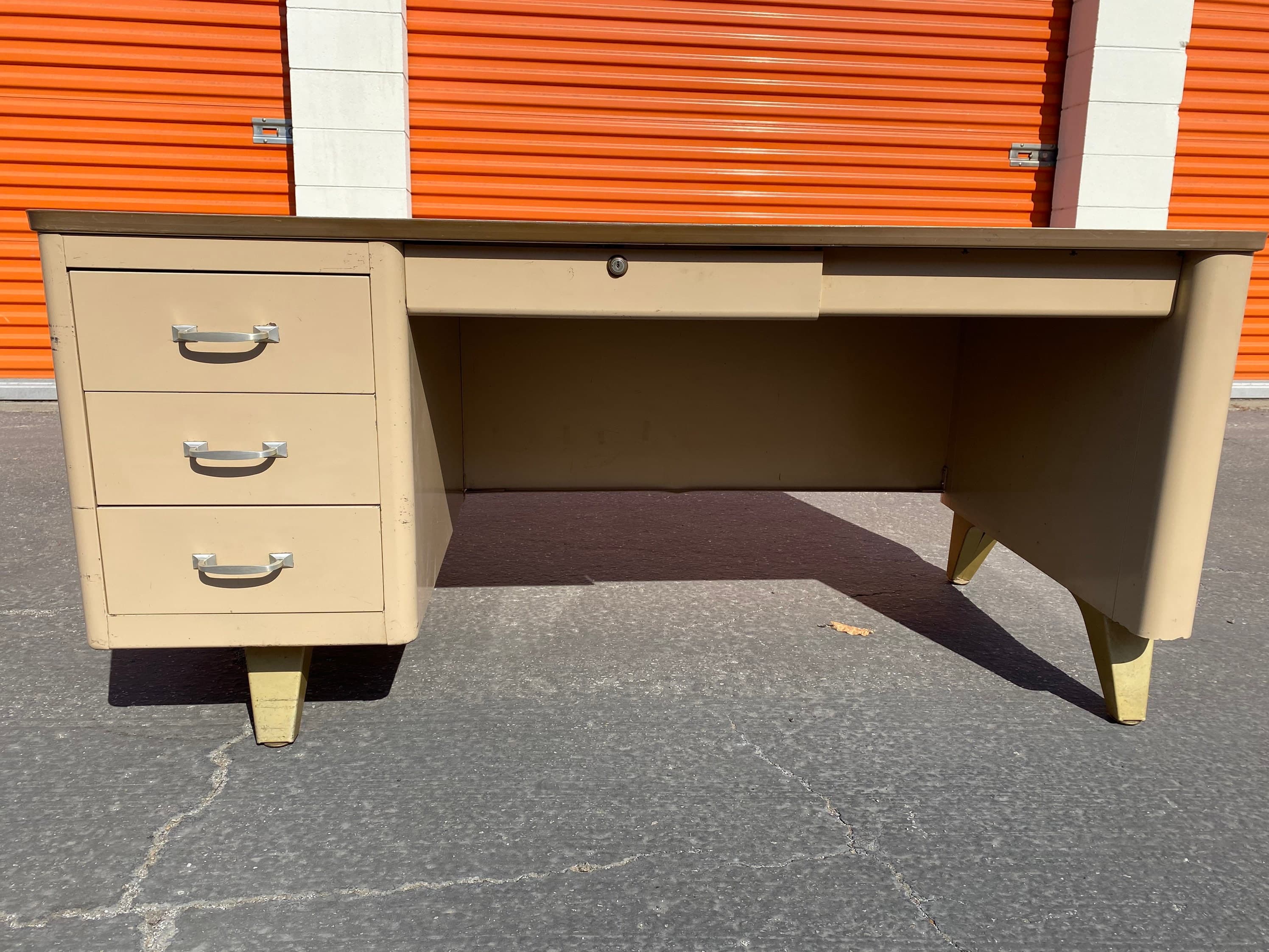 Vintage Cole steel metal tanker desk - Thumbnail 8