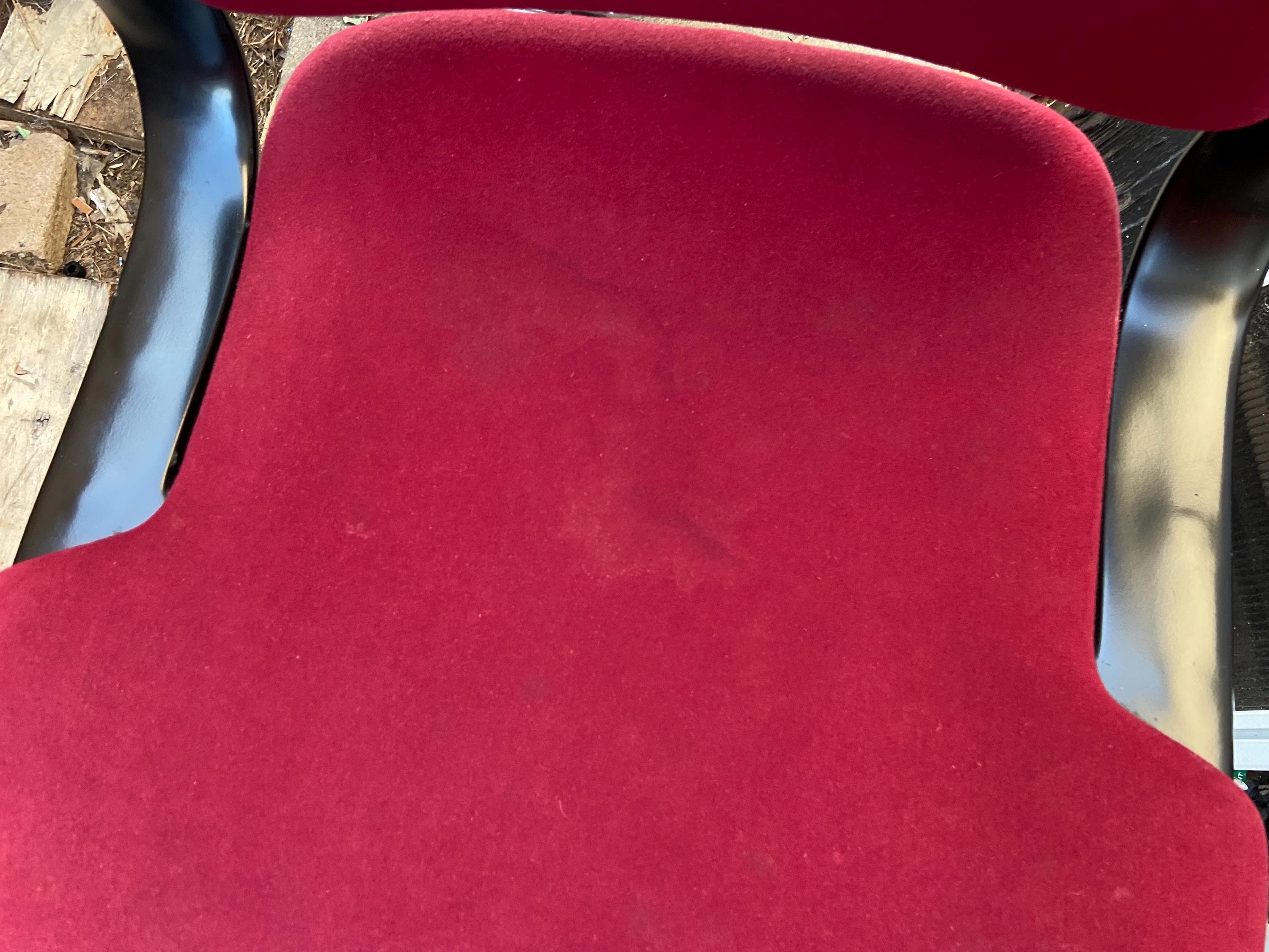 vintage Herman Miller Equa side chairs - Thumbnail 5