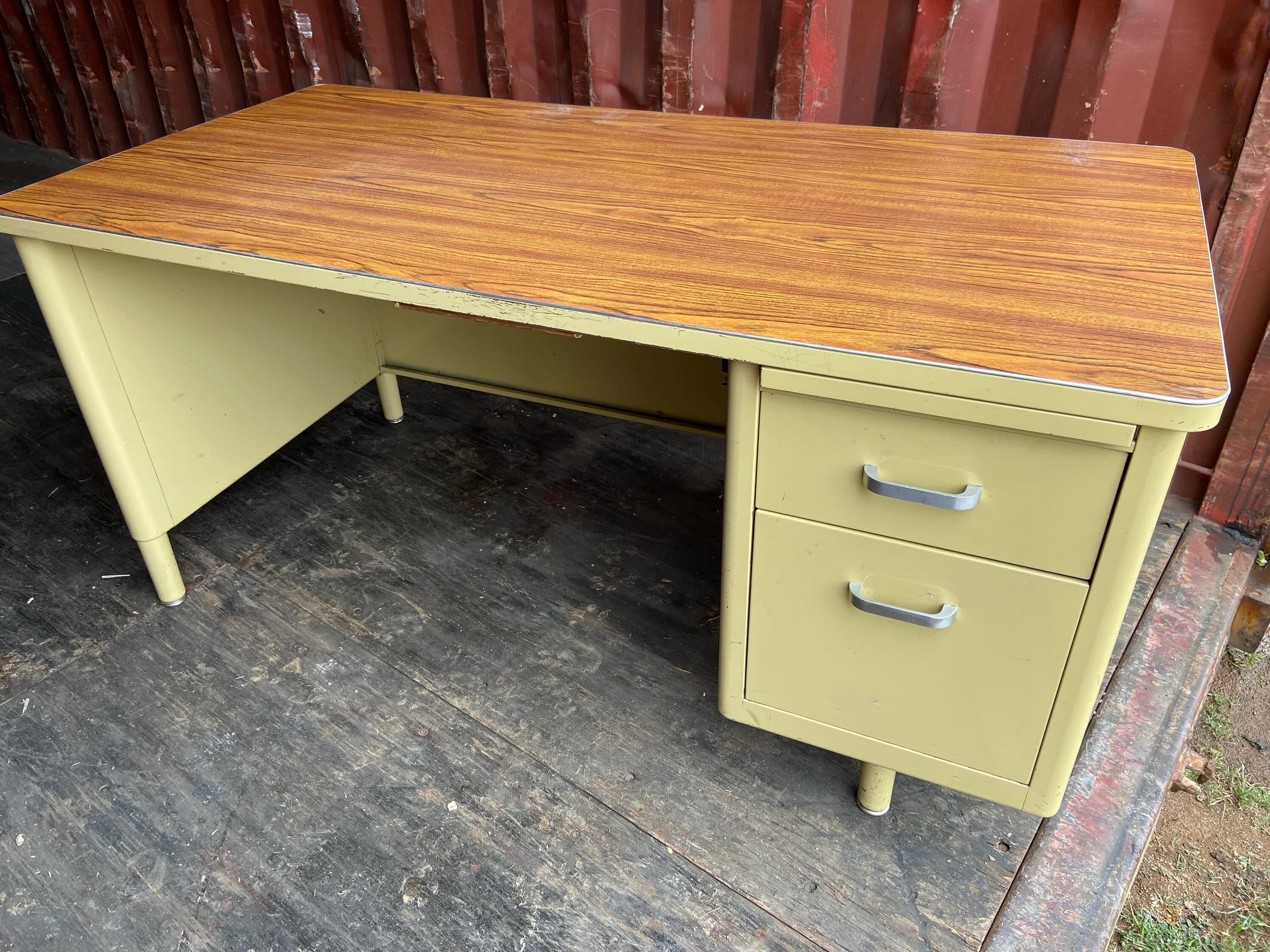 McDowell and Craig vintage metal tanker desk - Thumbnail 9