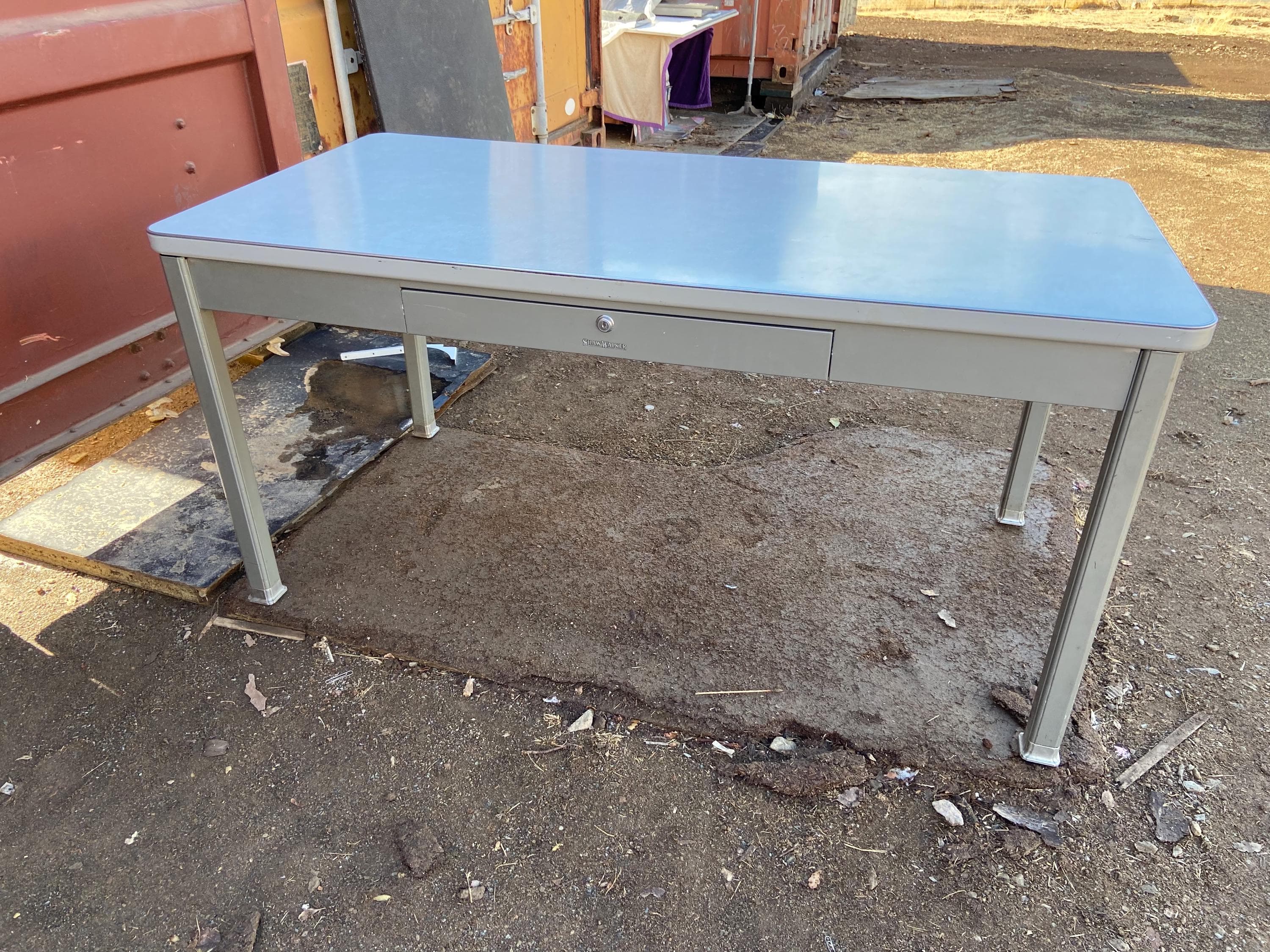 Shaw walker vintage mid century modern metal tanker desk - Thumbnail 7