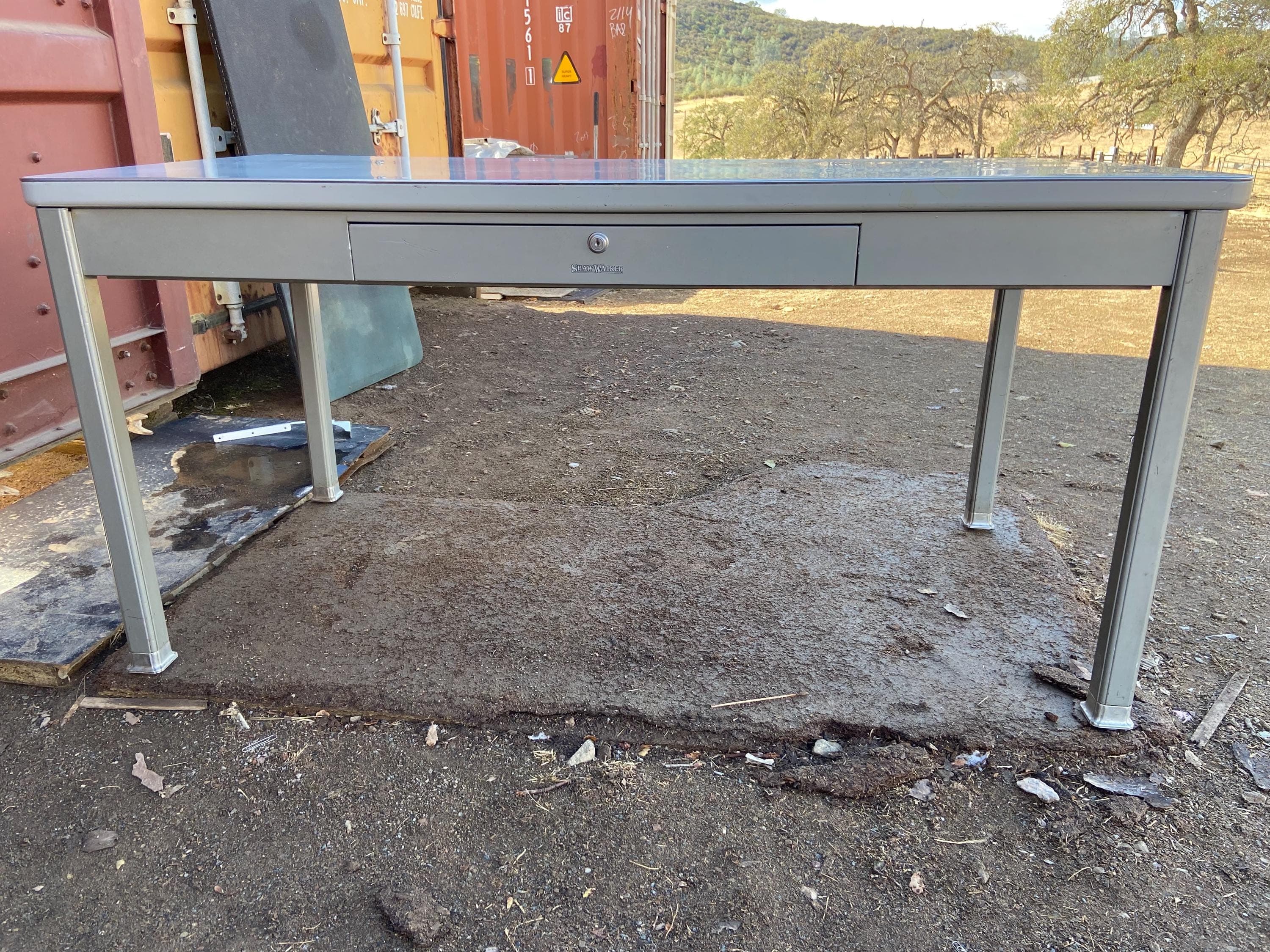 Shaw walker vintage mid century modern metal tanker desk - Thumbnail 2