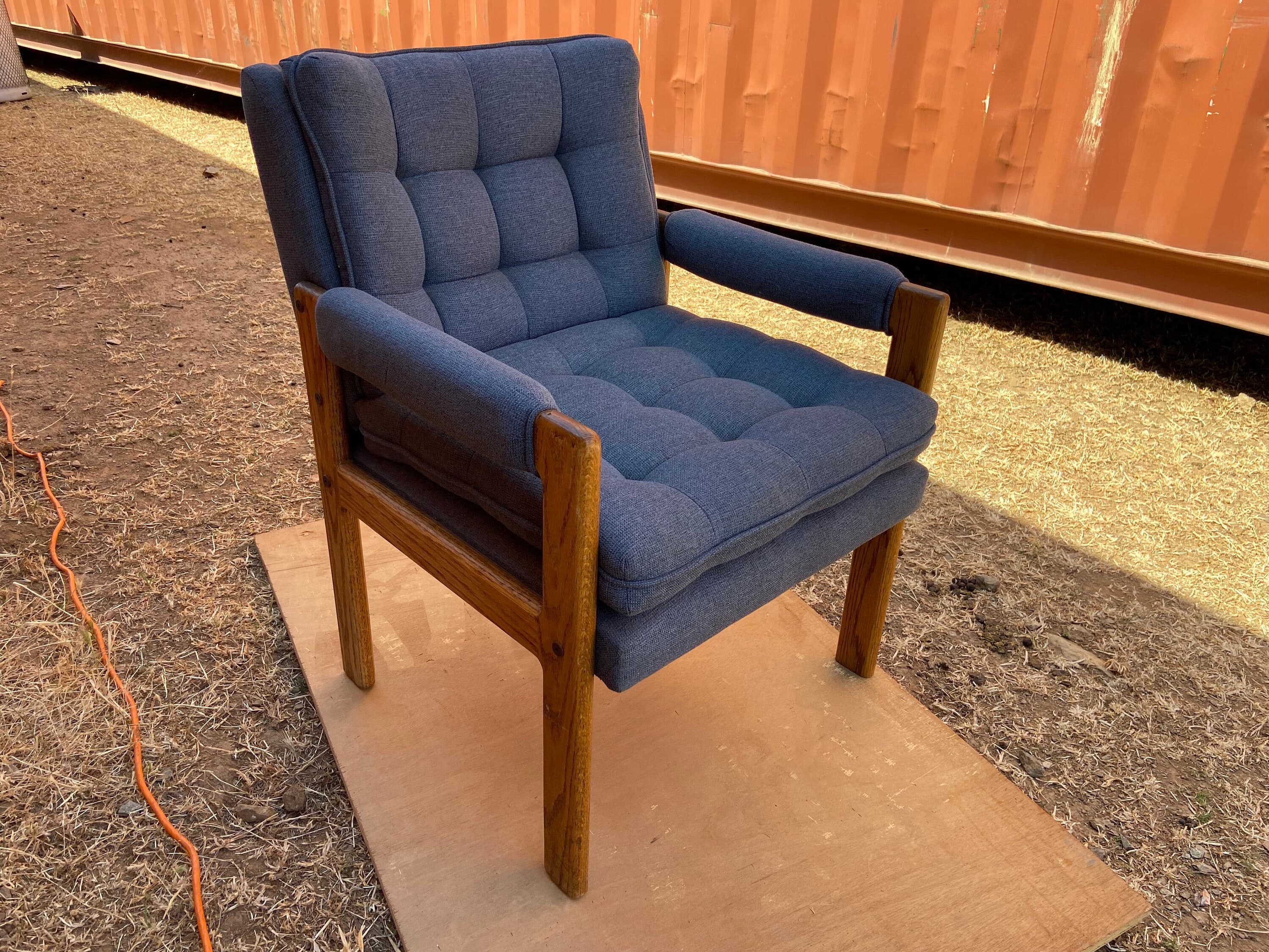 Vintage mid century modern upholstered arm chair - Thumbnail 2