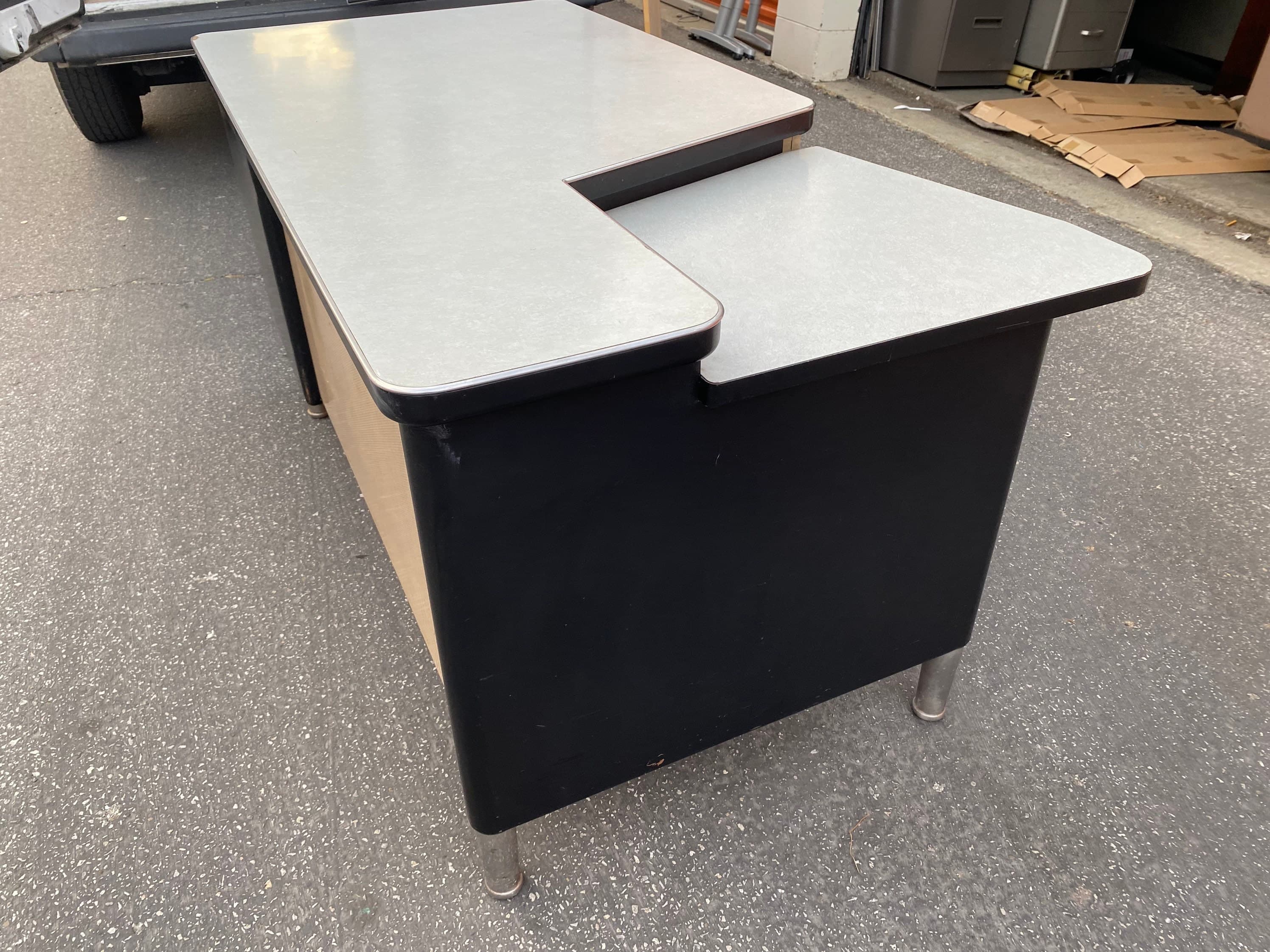 Allsteel vintage mid century modern desk - Thumbnail 3