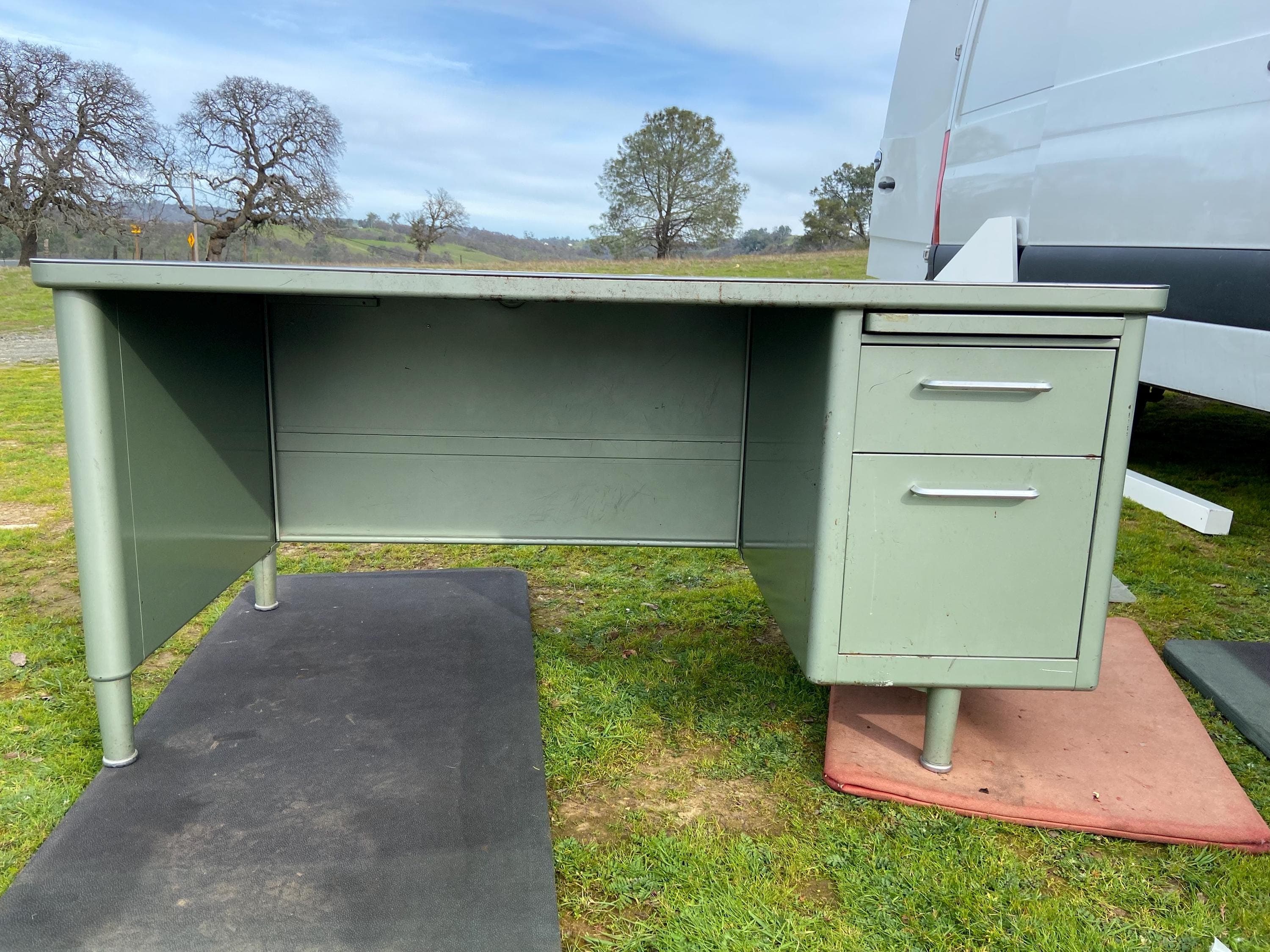 Steelcase vintage mid century modern metal tanker desk - Thumbnail 2