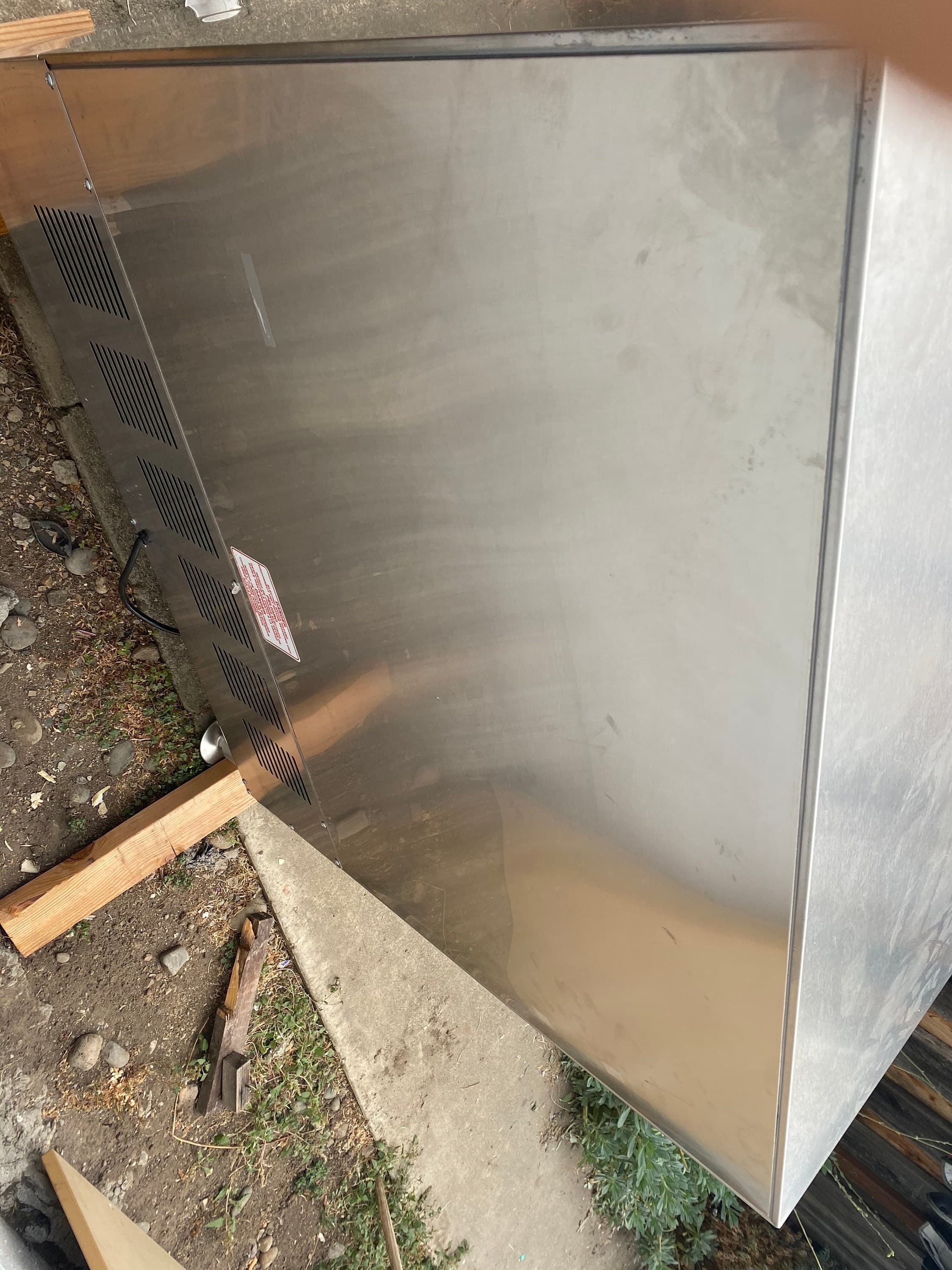 Silver King SKMAJ3 3 Valve refrigerator commercial milk dispenser 4 available - Thumbnail 5