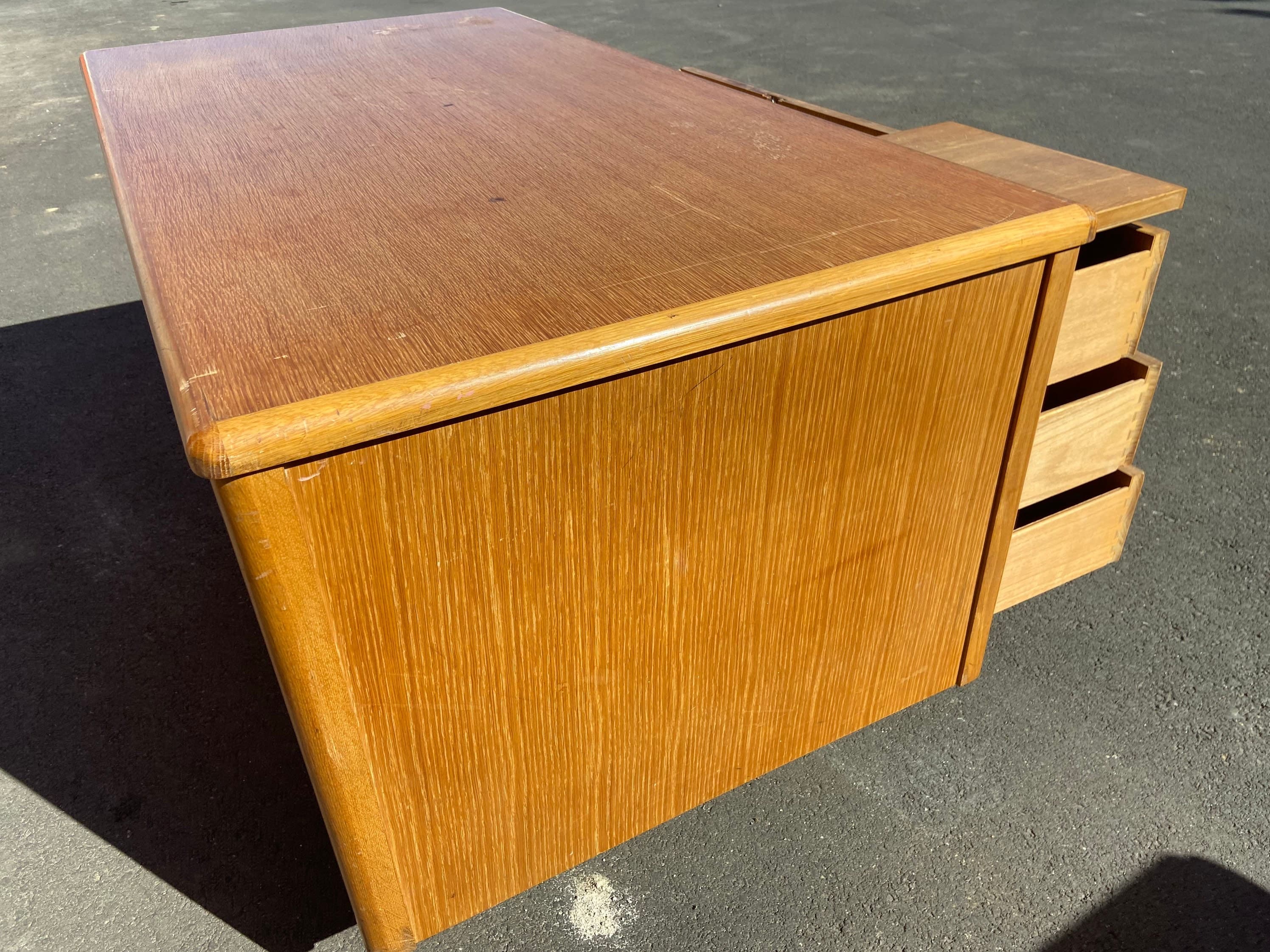 Jasper vintage mid century modern wooden desk - Thumbnail 4