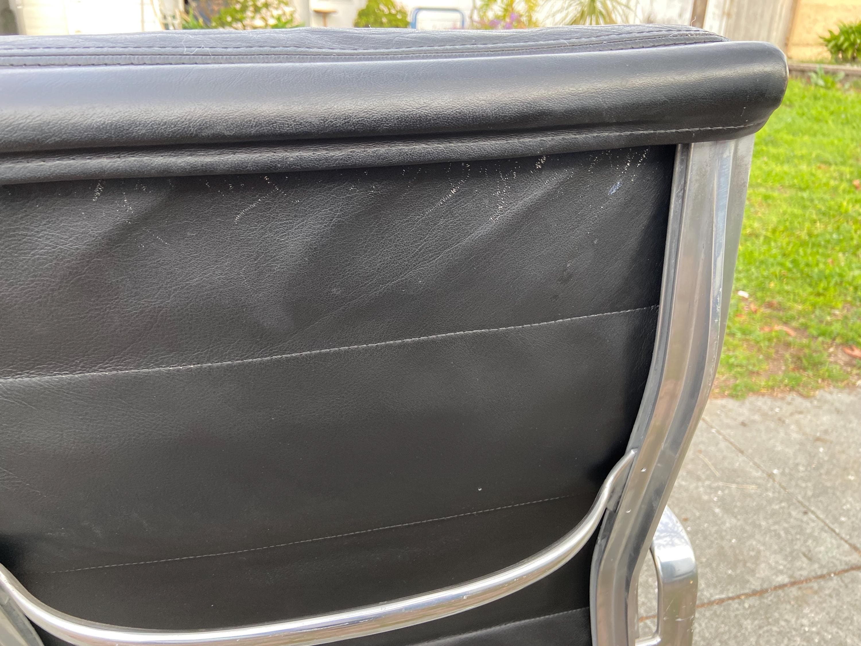 Vintage Mid Century modern Herman Miller Soft Pad Executive  Black Leather Desk Chair - Thumbnail 5