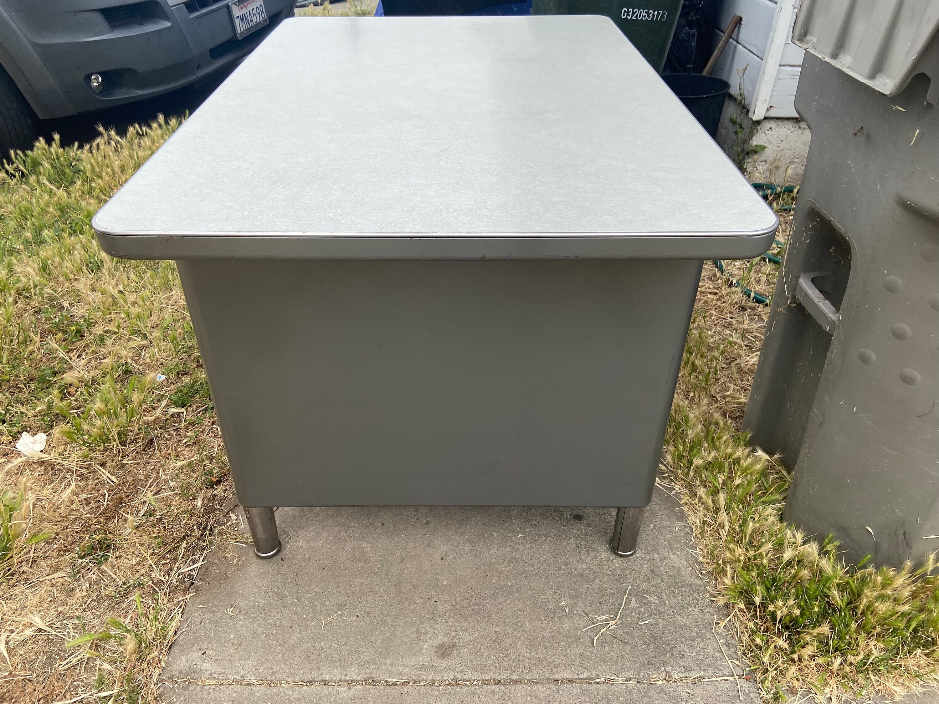 Vintage mid century modern metal desk table - Thumbnail 6