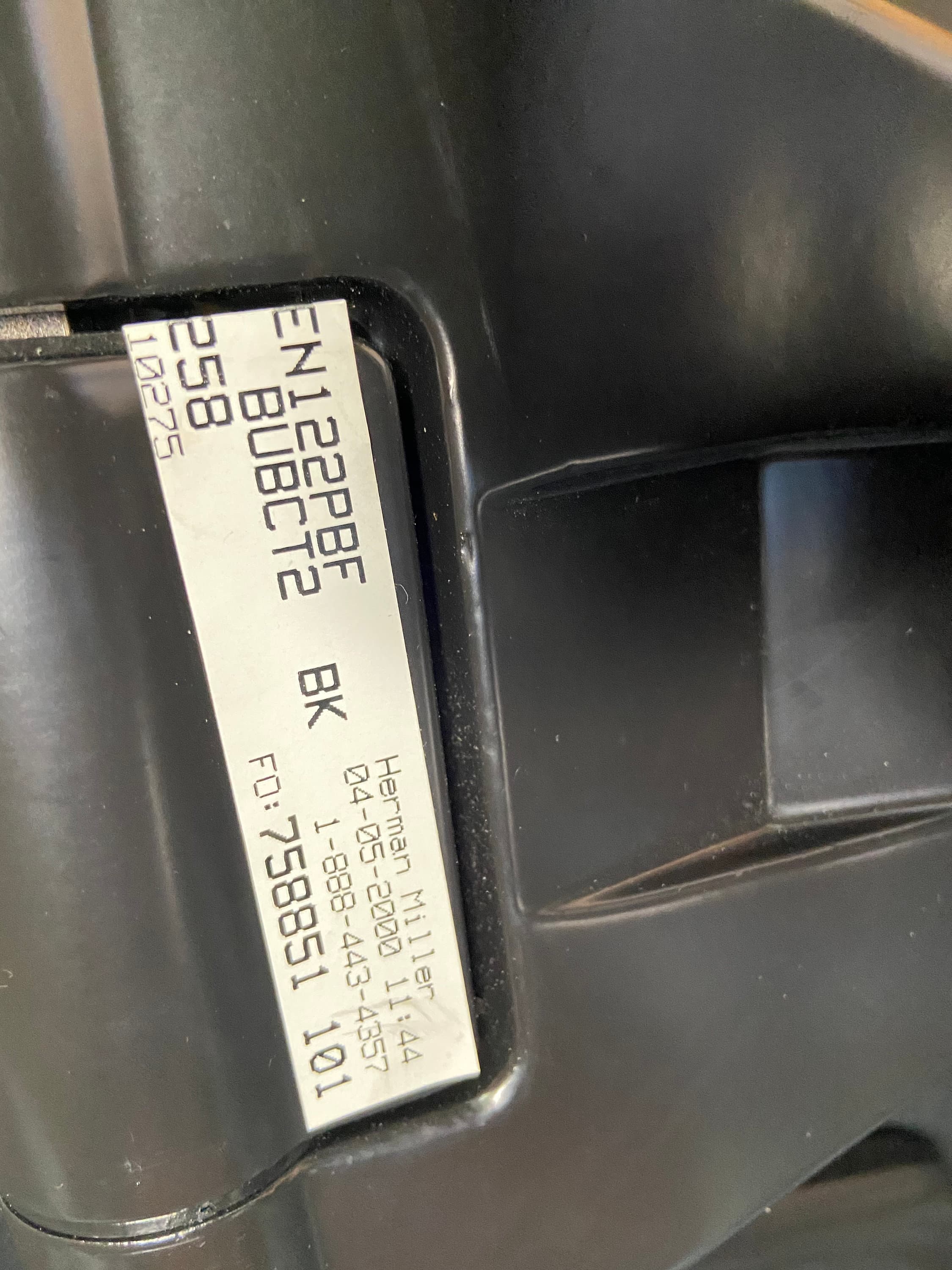 Vintage Herman miller equa leather chair - Thumbnail 3