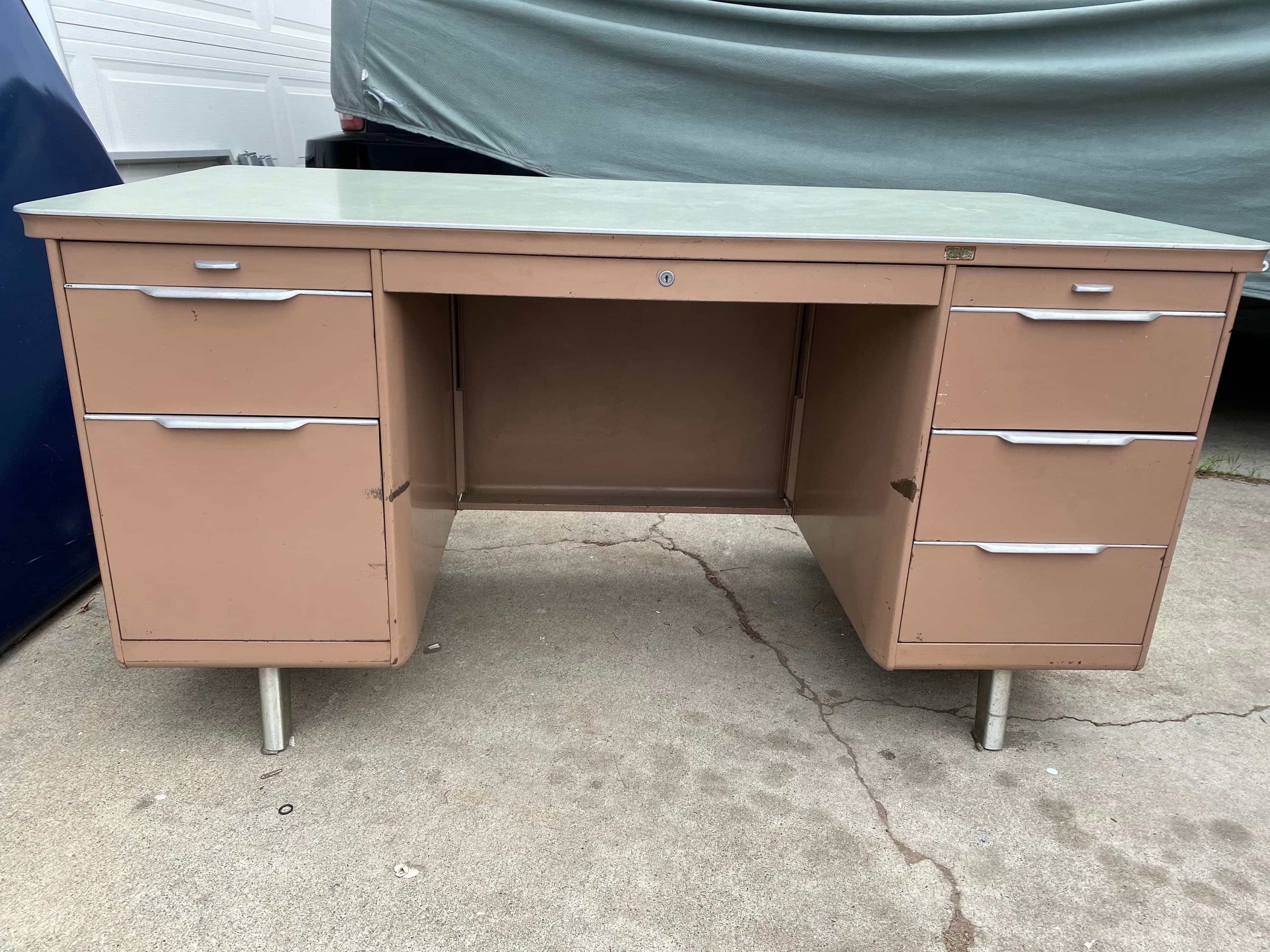 The general fireproofing vintage mid century modern tanker desk - Image 1