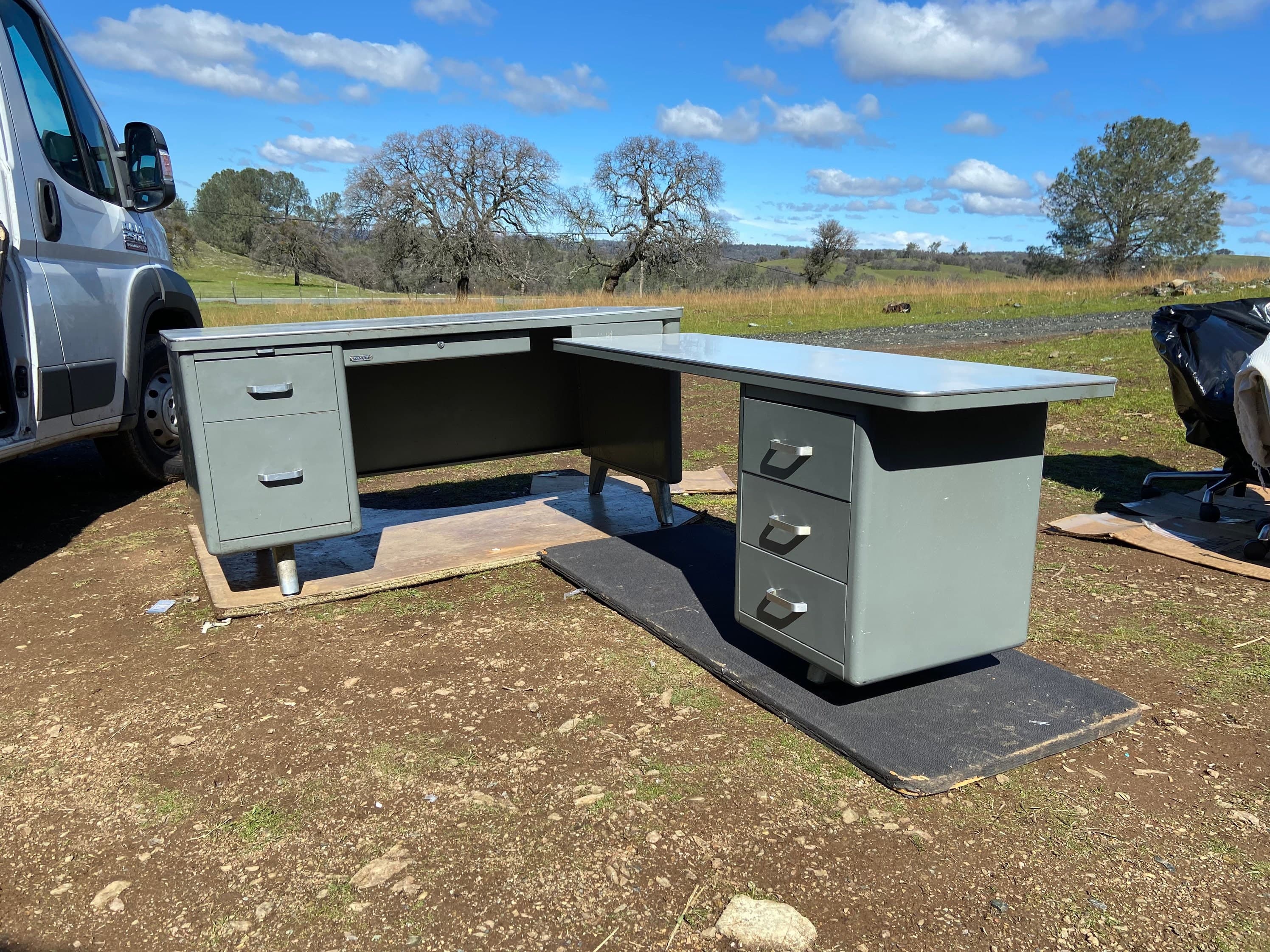 W.H Harper Devon tanker L shape desk - Thumbnail 3