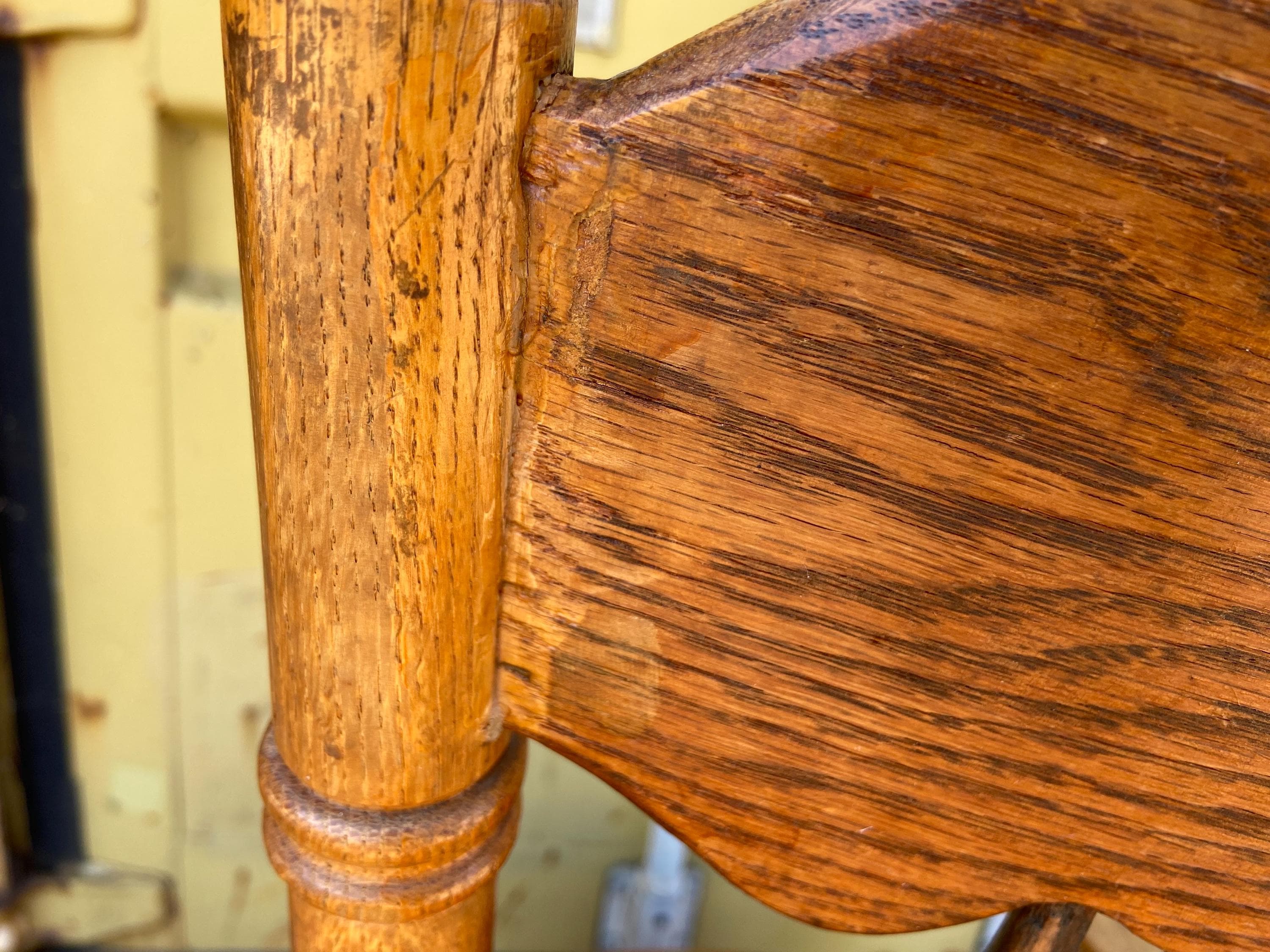 antique rocking chair - Thumbnail 9