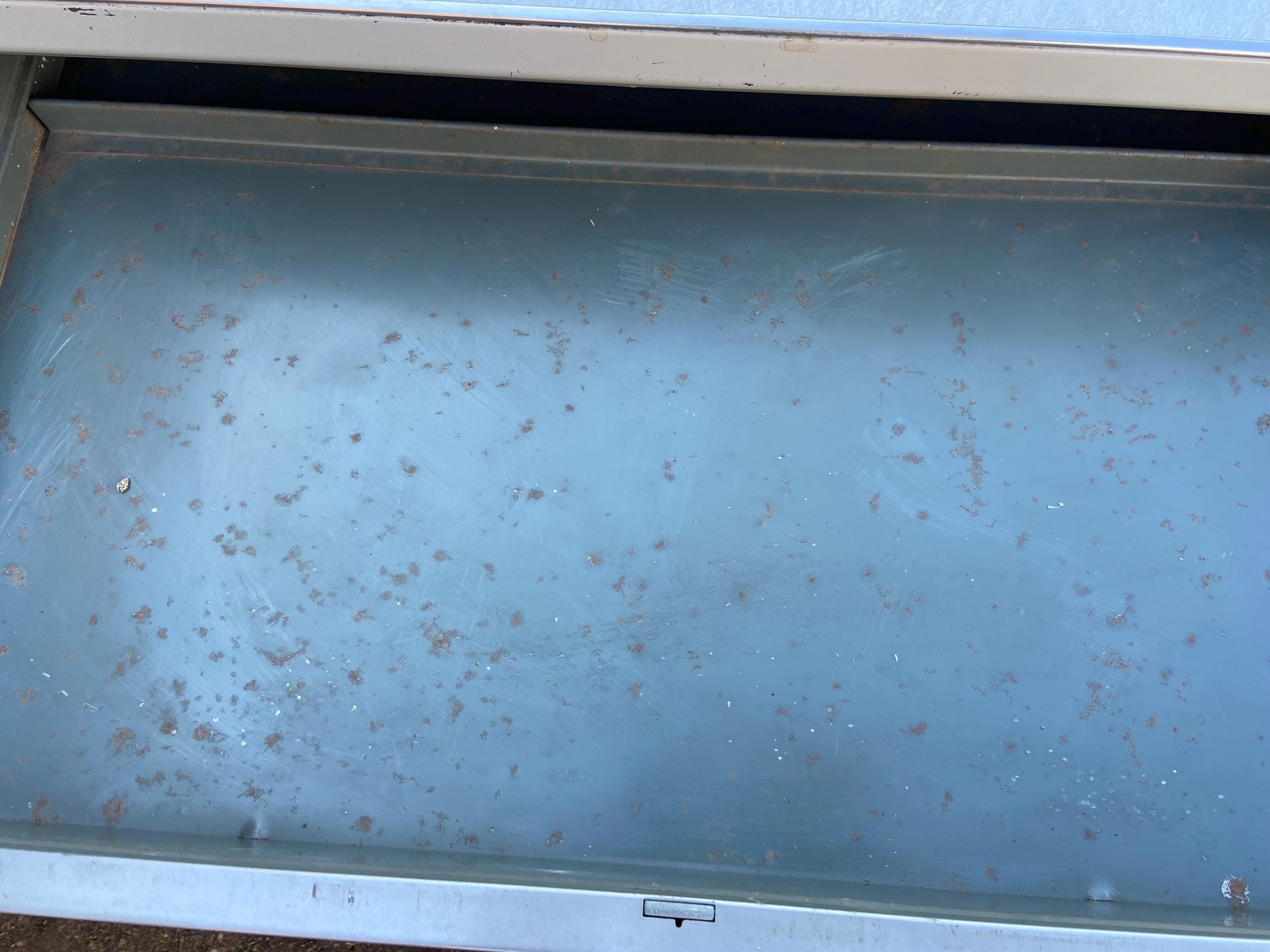 Shaw walker vintage mid century modern metal tanker desk - Thumbnail 5