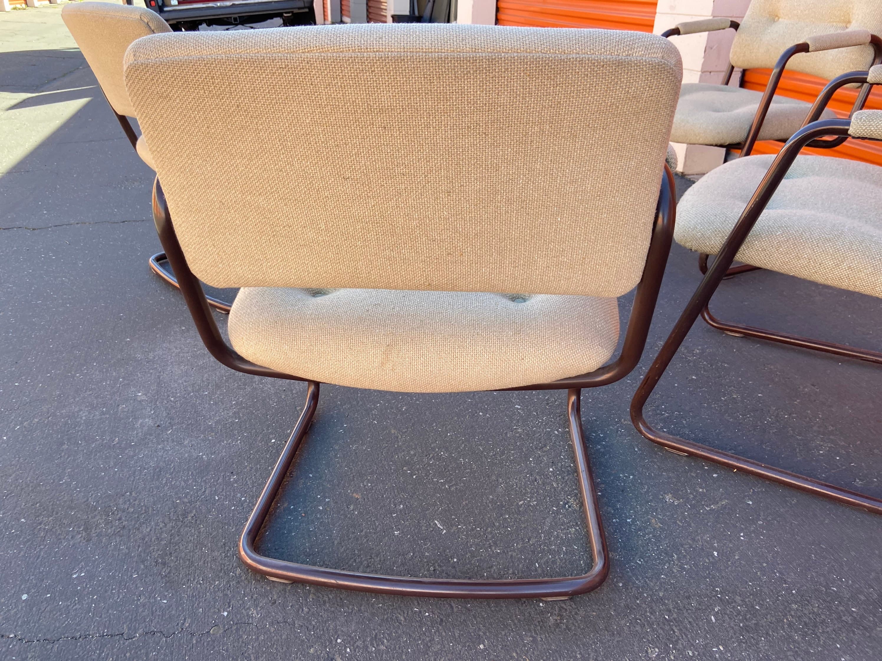 Steelcase vintage cantilevered upholstered armchairs set - Thumbnail 6