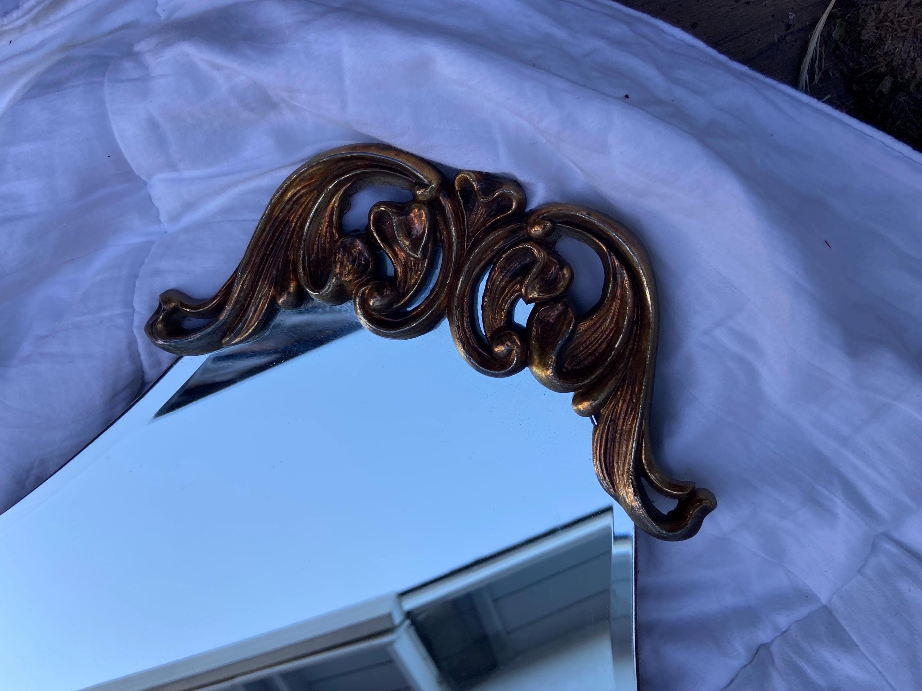 vintage mid century modern large 1940’s gold rococo Hollywood regency wall mirror - Thumbnail 6