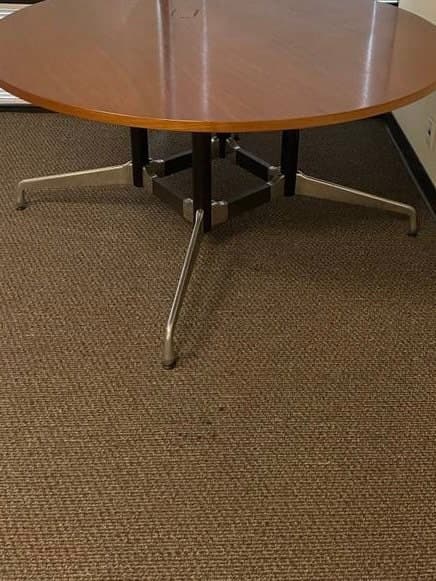 Vintage Herman miller Eames round table - Thumbnail 4