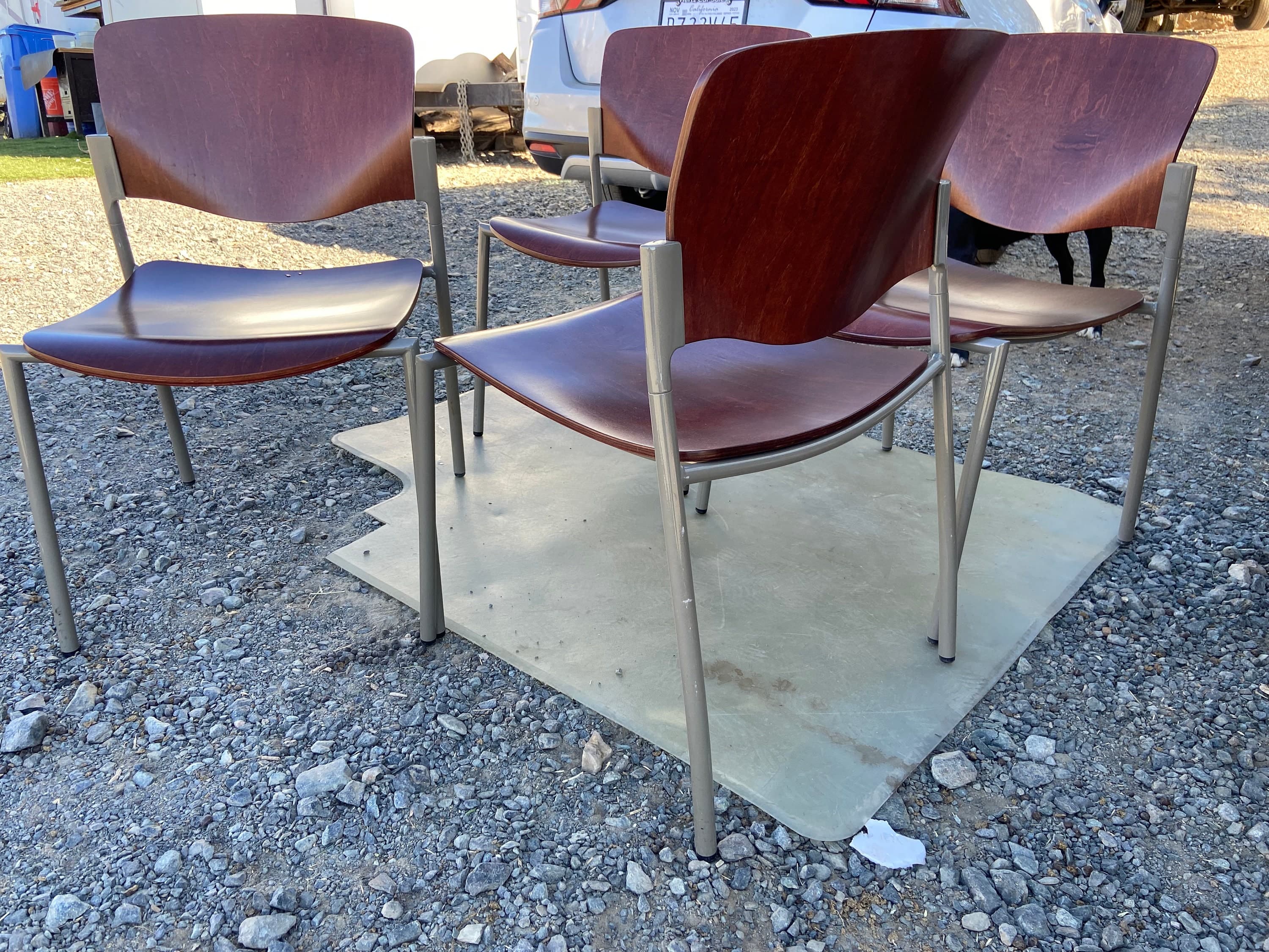 Modern bent plywood dining chairs - Thumbnail 9