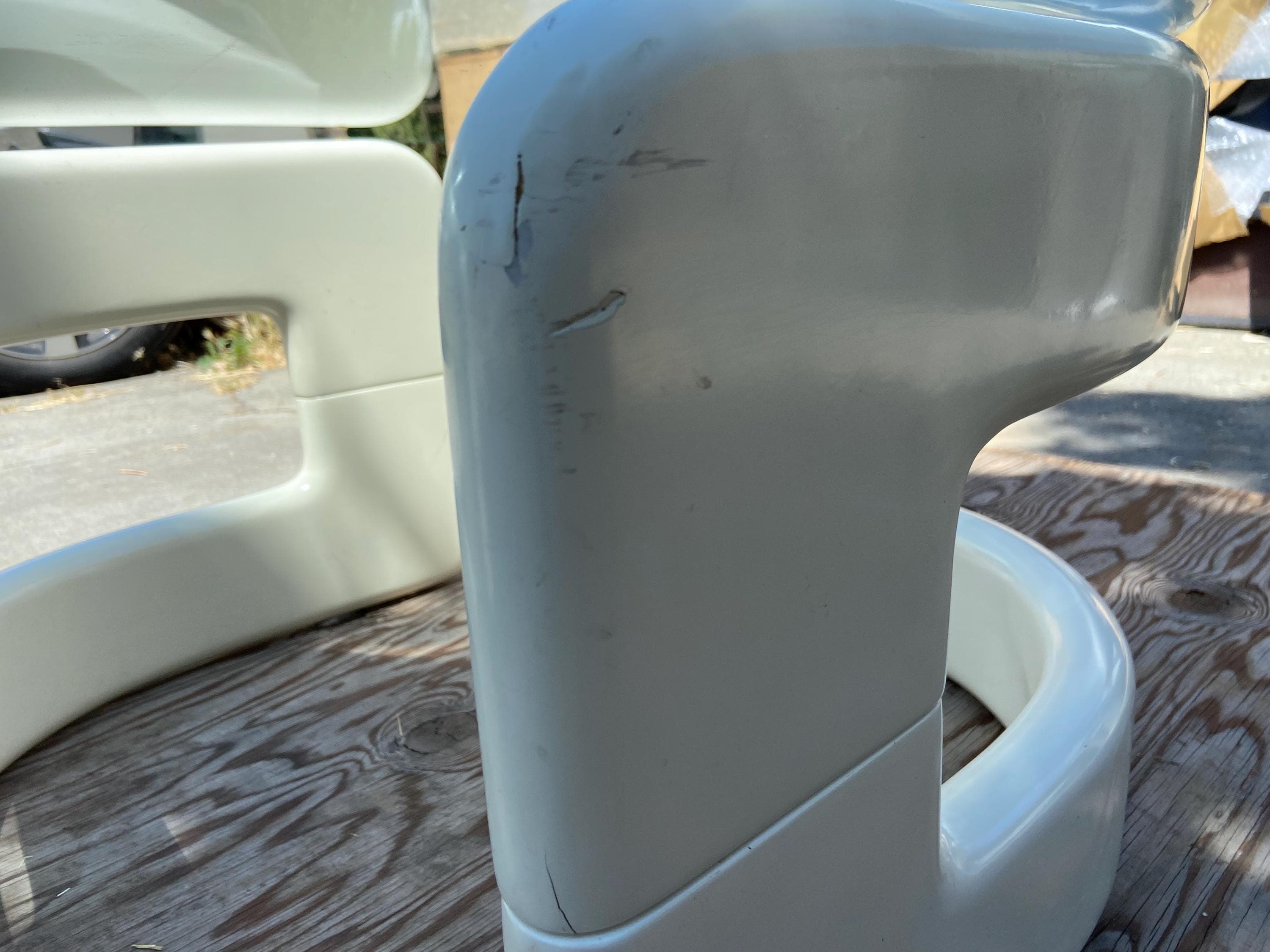 space age Hollywood regency glass coffee table - Thumbnail 8