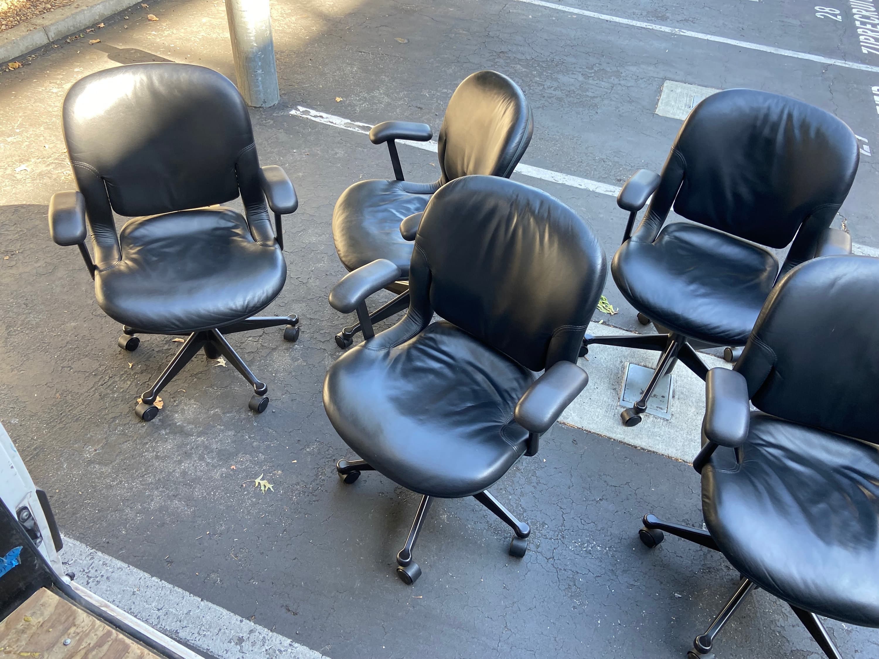 Vintage Herman miller equa leather chair - Thumbnail 7