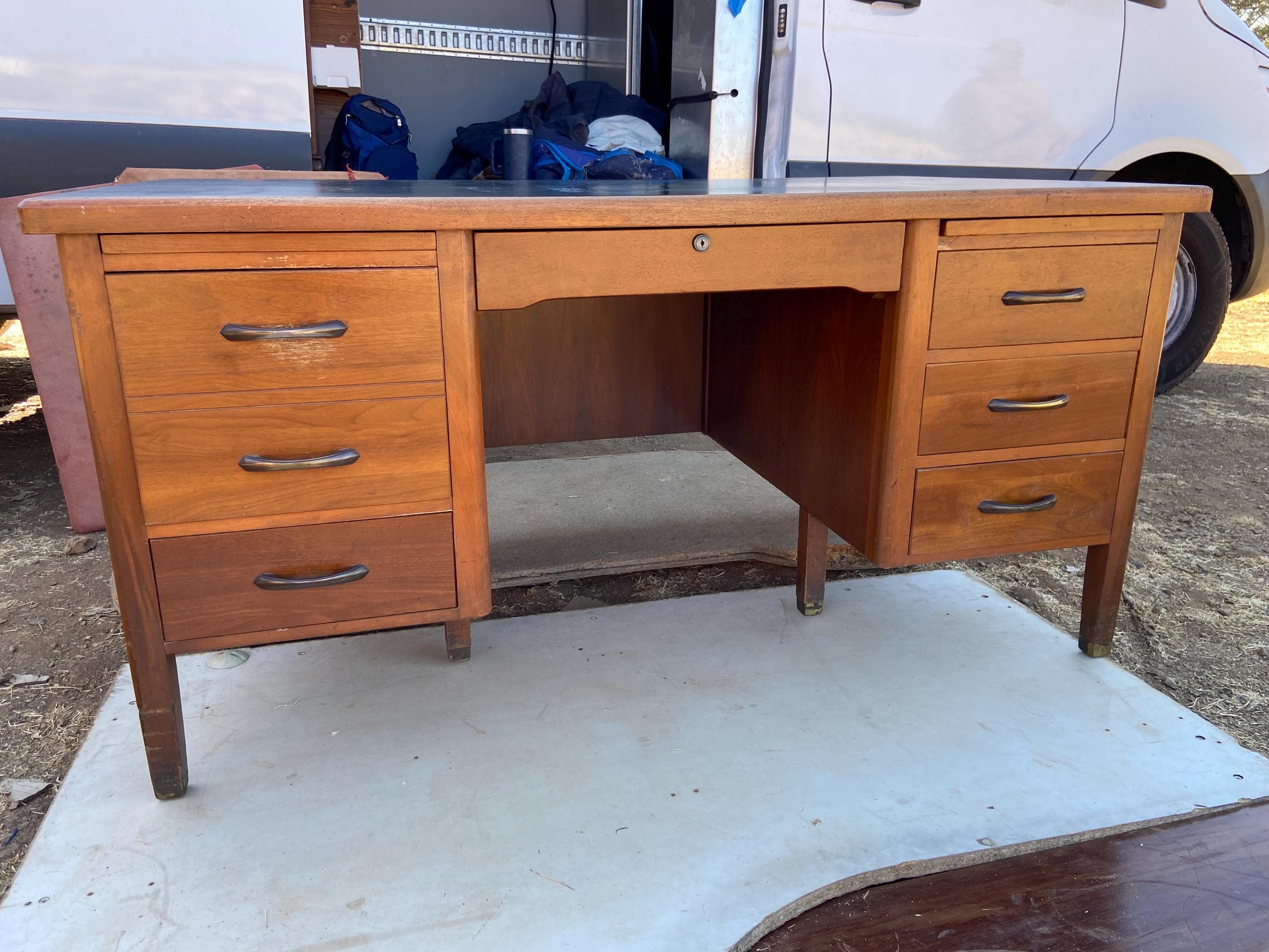 vintage mid century modern Leopold desk - Thumbnail 4