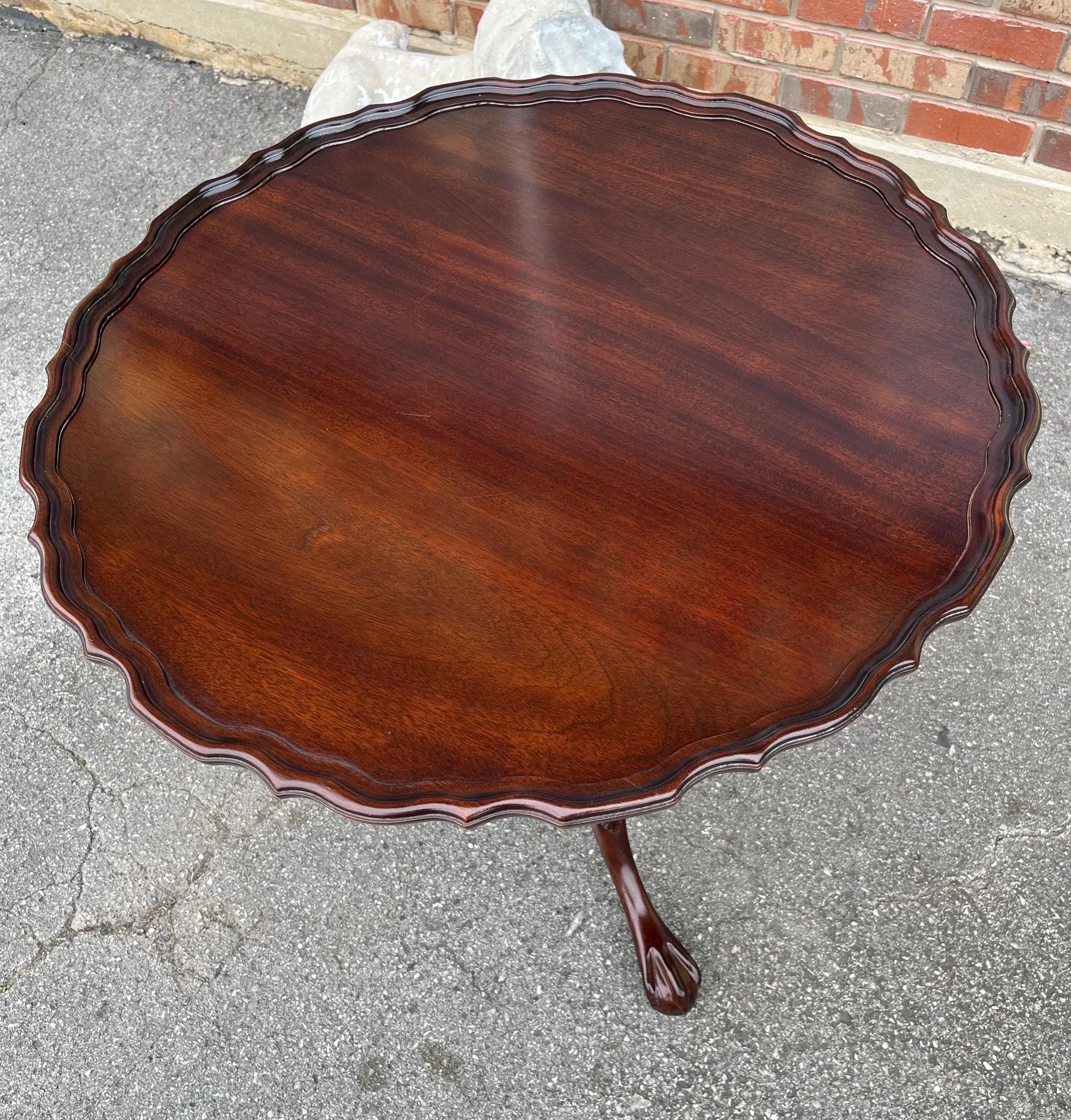 Craftique tilt-top pie crust table - Thumbnail 10