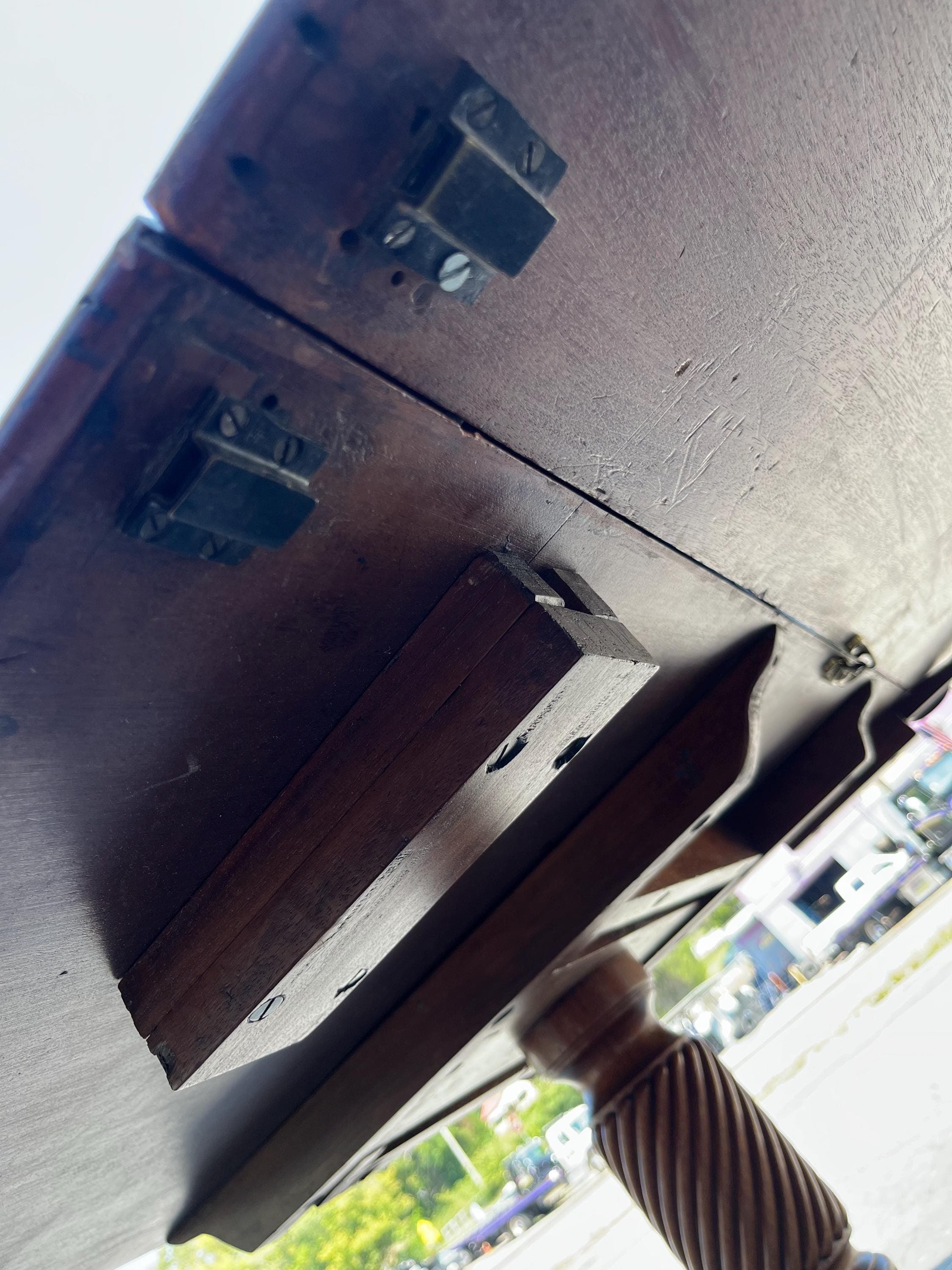 Double Pedestal Table - Thumbnail 8