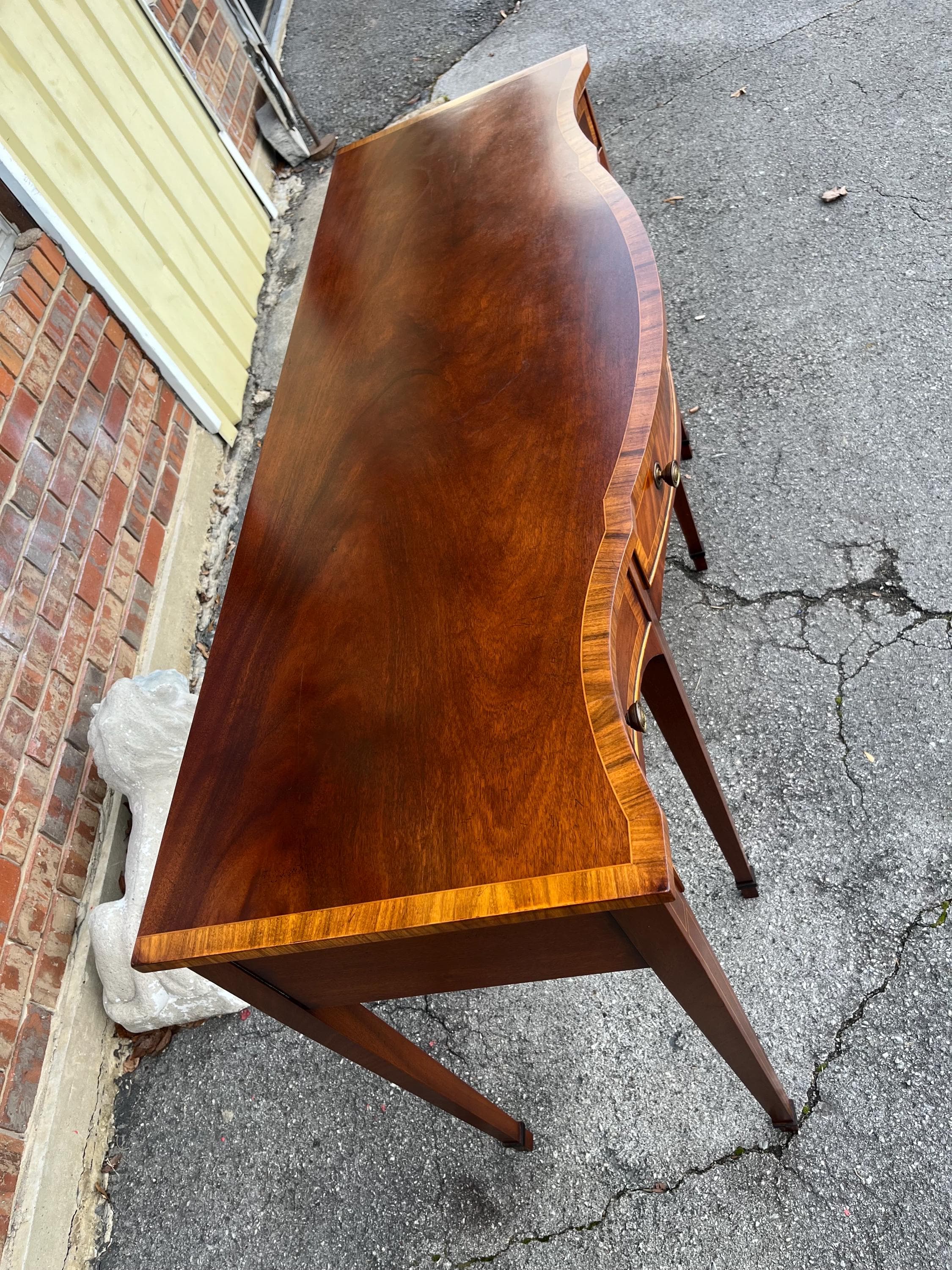 English Banded Mahogany Sideboard - Thumbnail 8