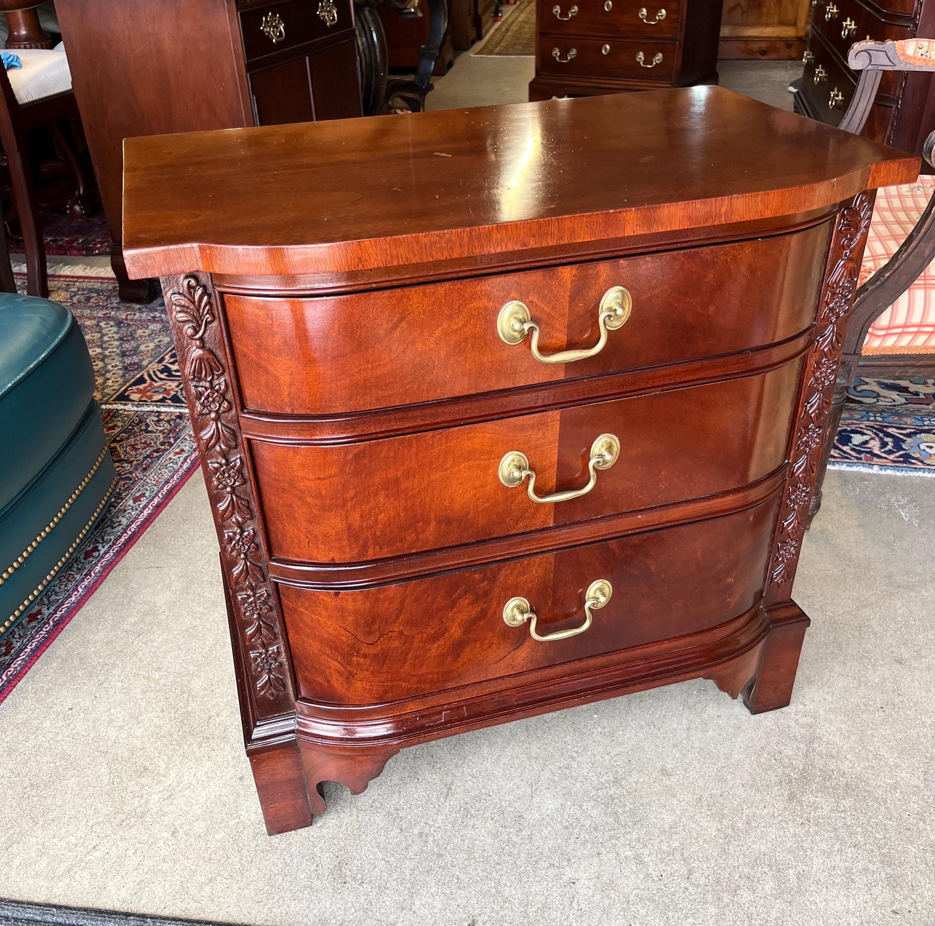 Nightstand by Hickory White - Thumbnail 6