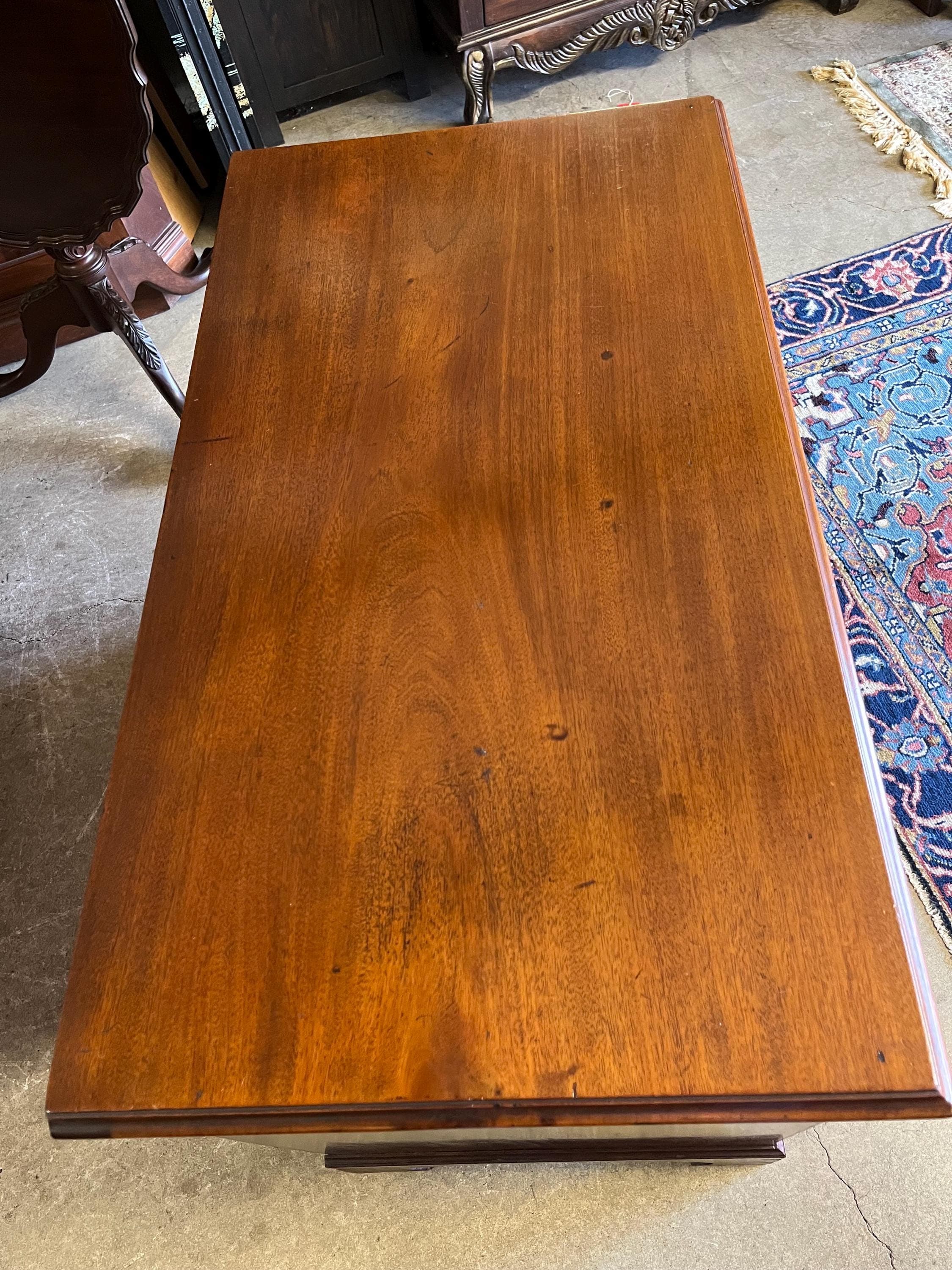 Antique American Mahogany Kneehole Desk - Thumbnail 7