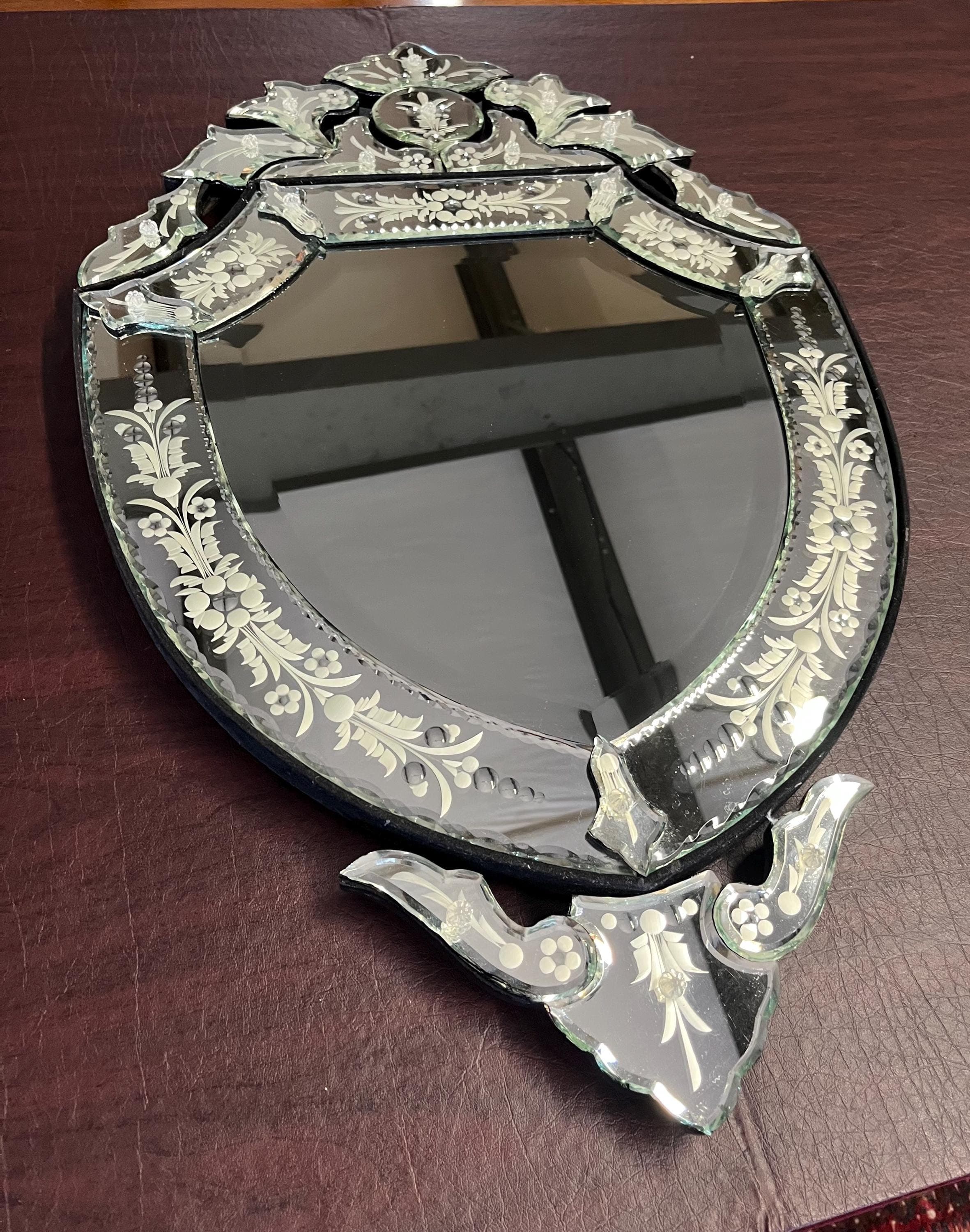 Venetian-Style Etched Glass Mirror With Beveled Crest - Thumbnail 5