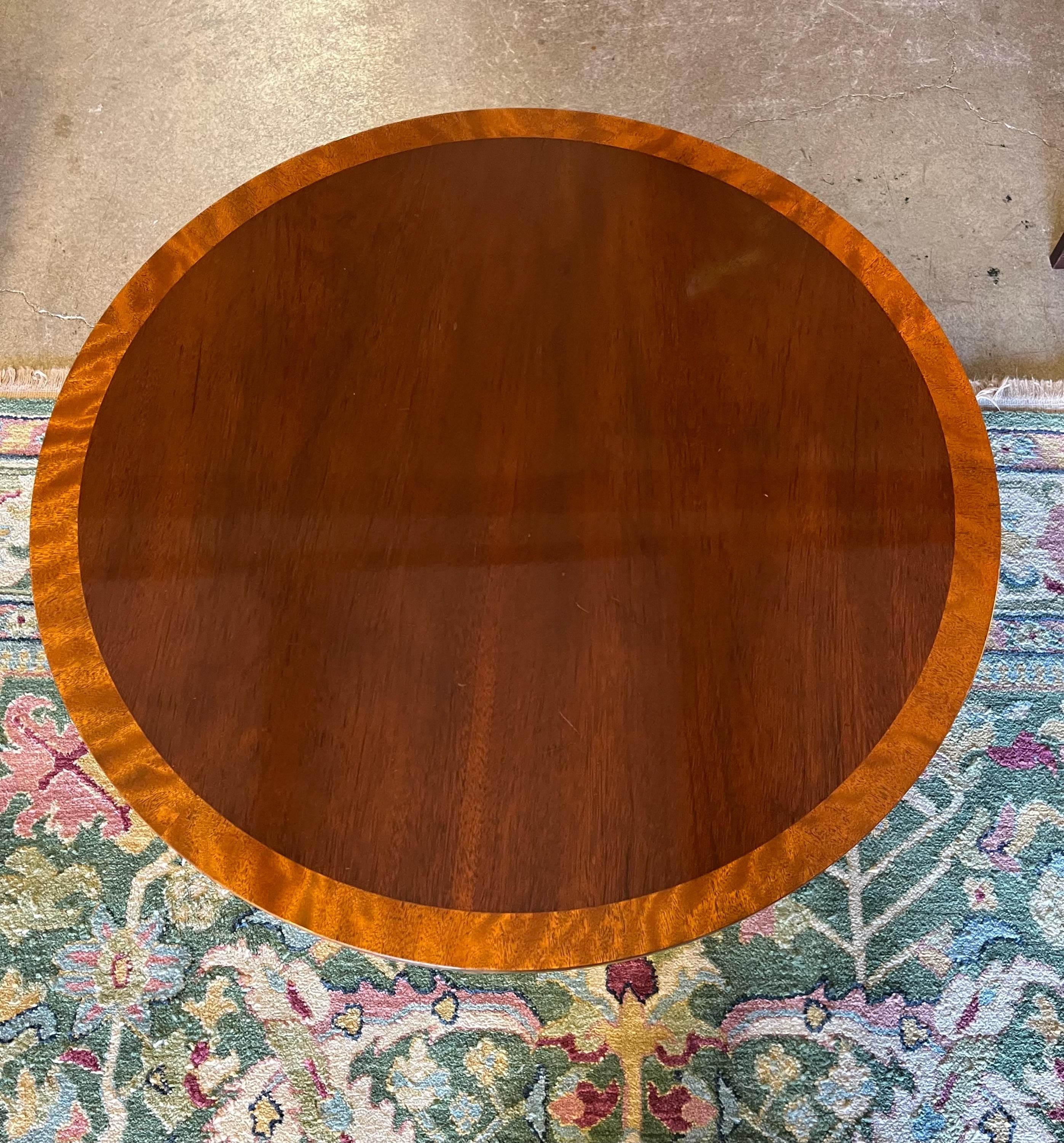 Baker Furniture Inlaid Side Table - Thumbnail 7