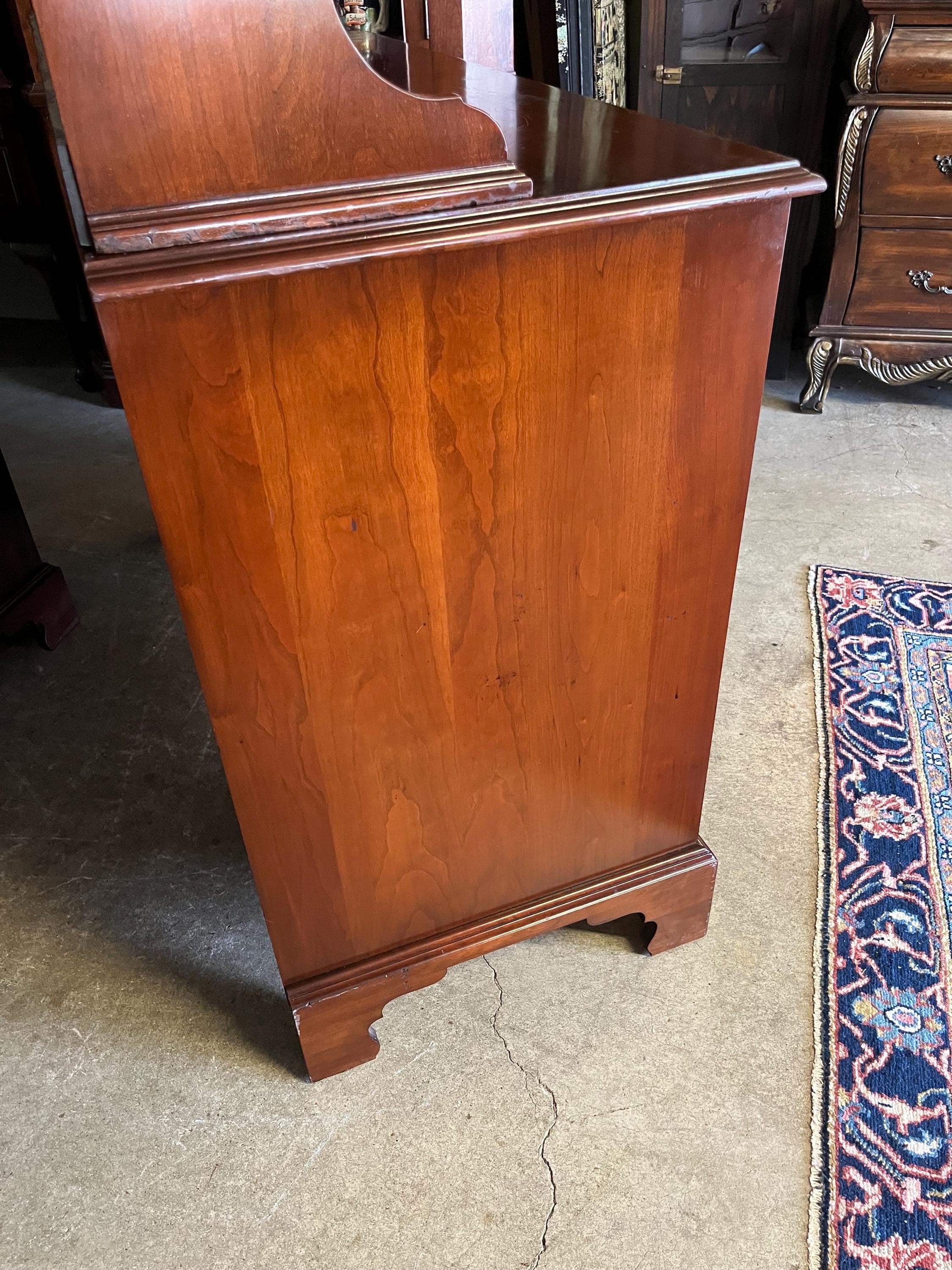 Henkel Harris Cherry Hutch - Thumbnail 10