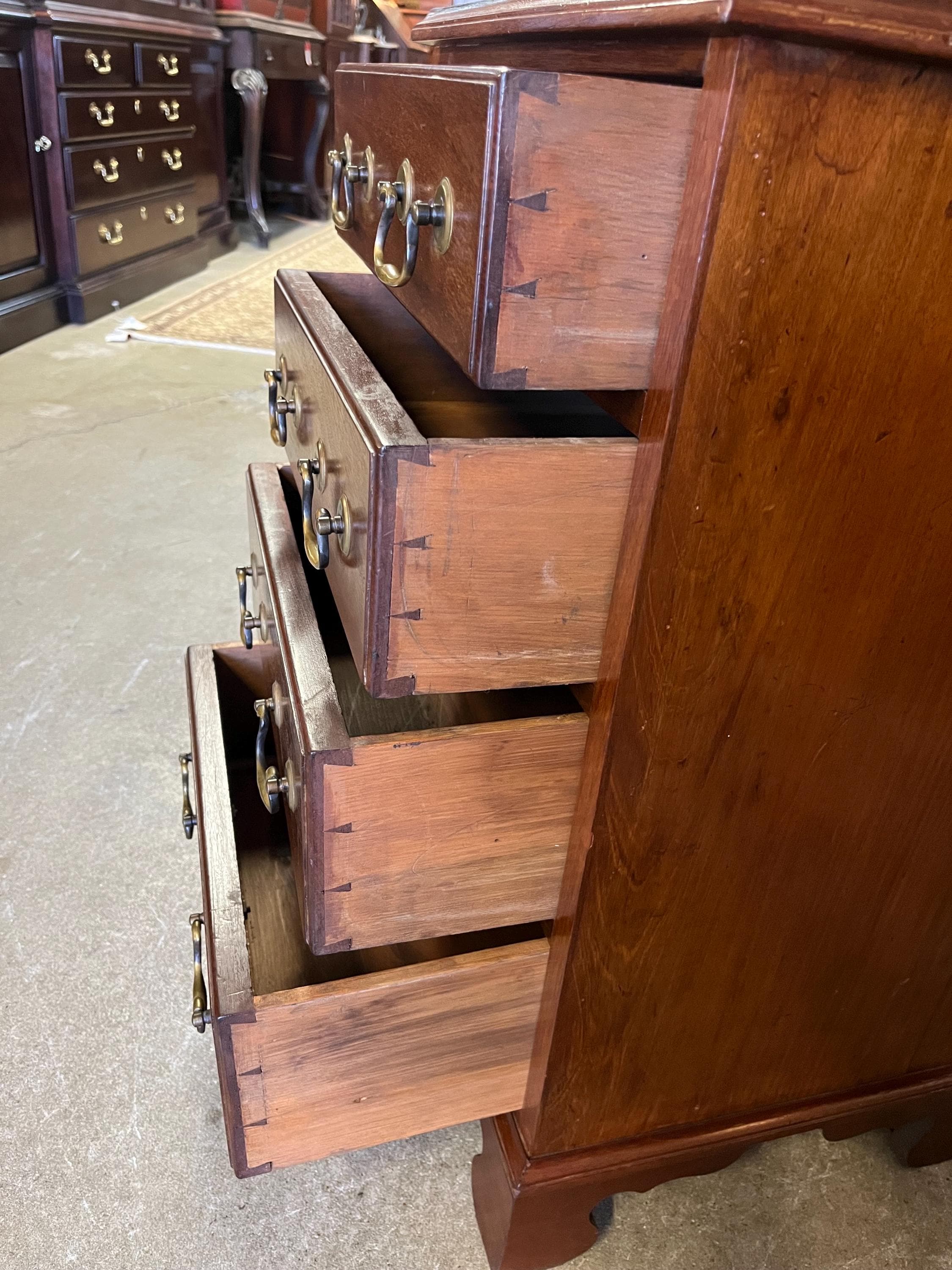 Antique Four Drawer Bedside Chest - Thumbnail 6