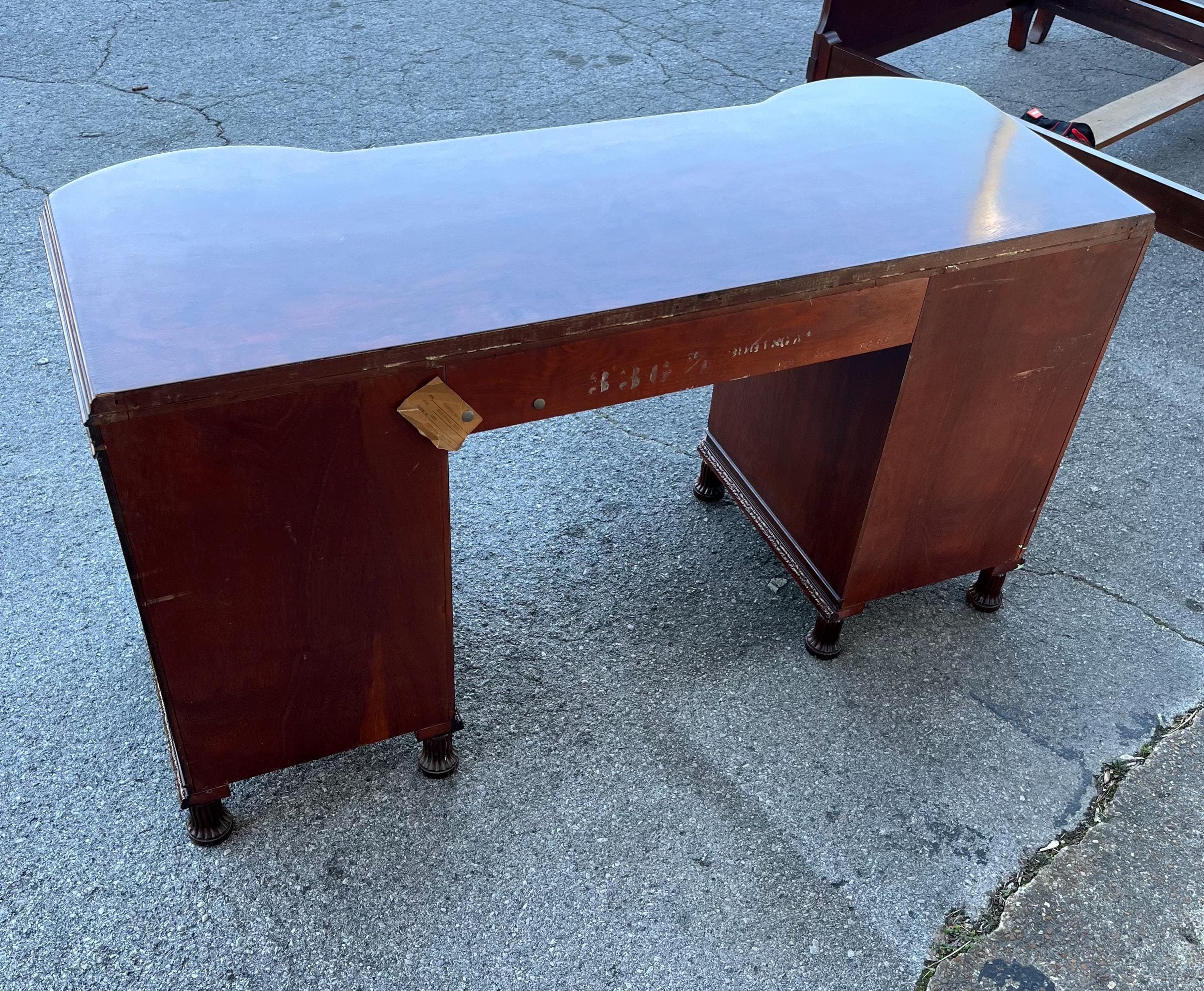 Romweber Vanity Dresser - Thumbnail 7