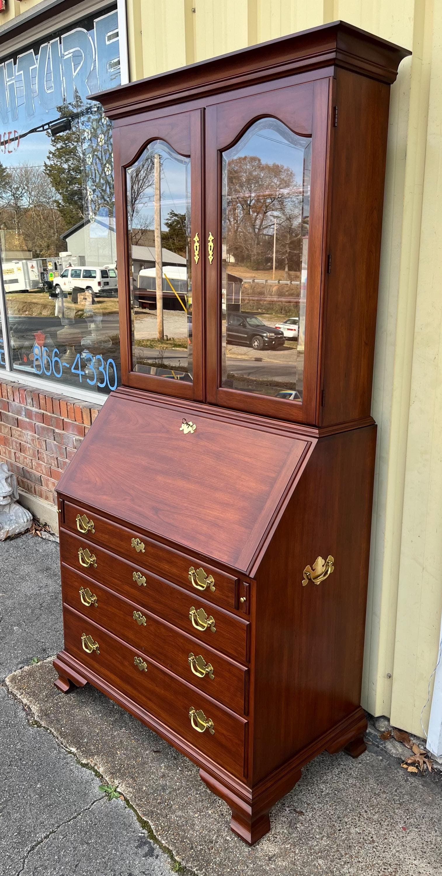 Henkel Harris Cherry Hancock Secretary Bookcase - Thumbnail 8