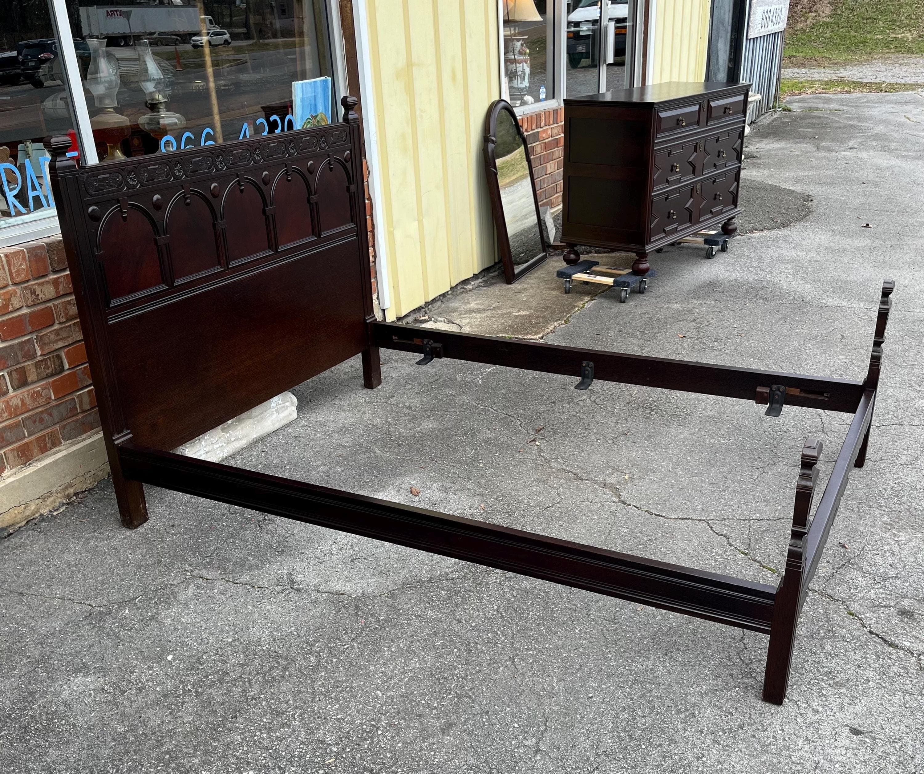 Antique Full Bed Attributed to John Widdicomb - Thumbnail 5