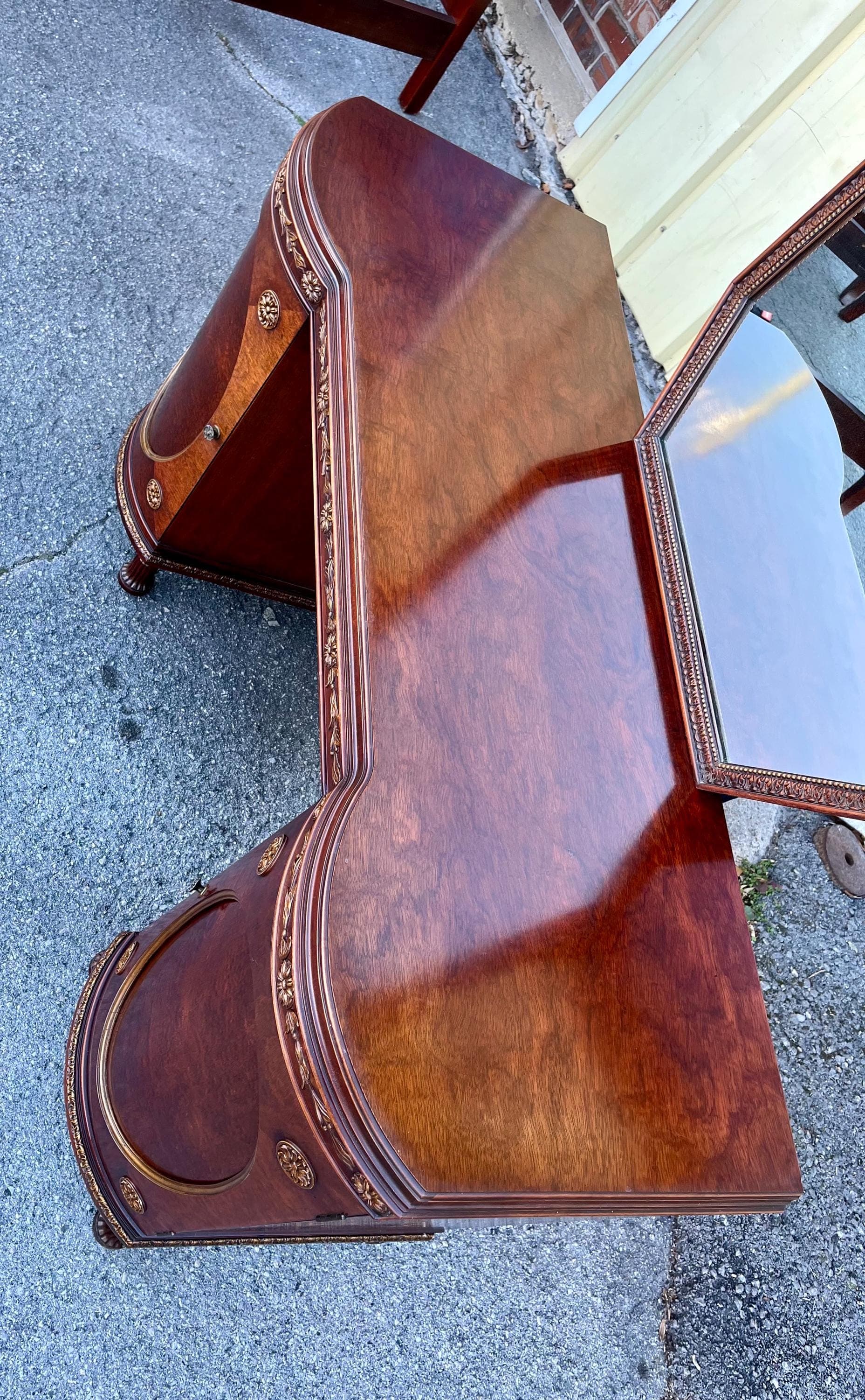 Romweber Vanity Dresser - Thumbnail 5