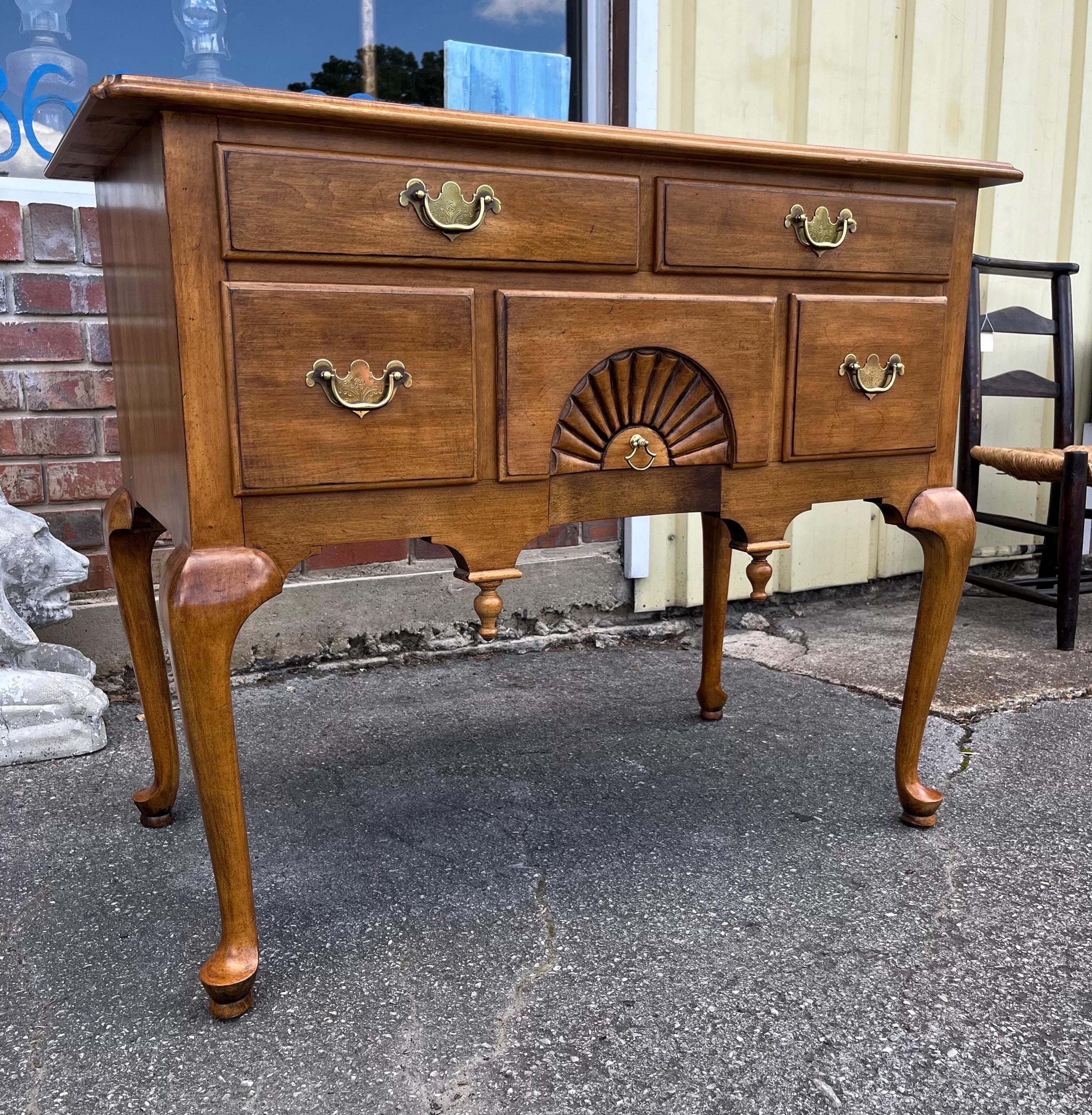 Ethan Allen 1776 Collection Lowboy Chest - Thumbnail 9